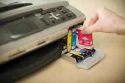 DCP-560CN