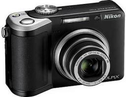 zdjecie COOLPIX P60 czarny (VMA141E6)