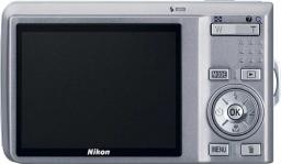 COOLPIX S550 srebrny (VMA210E1)