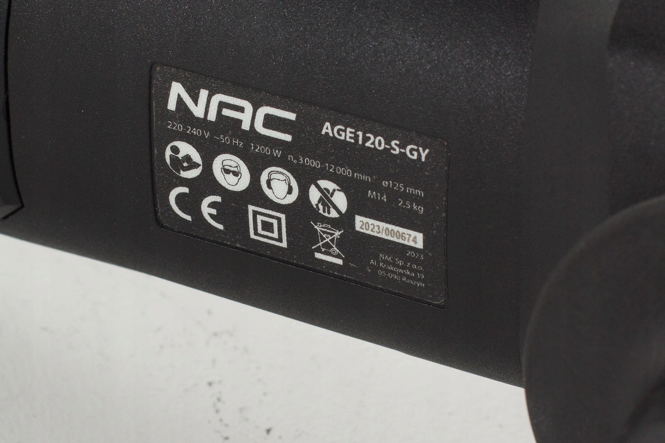 Ruchoma osłona tarczy – Szybka wymiana i bezpieczeństwo