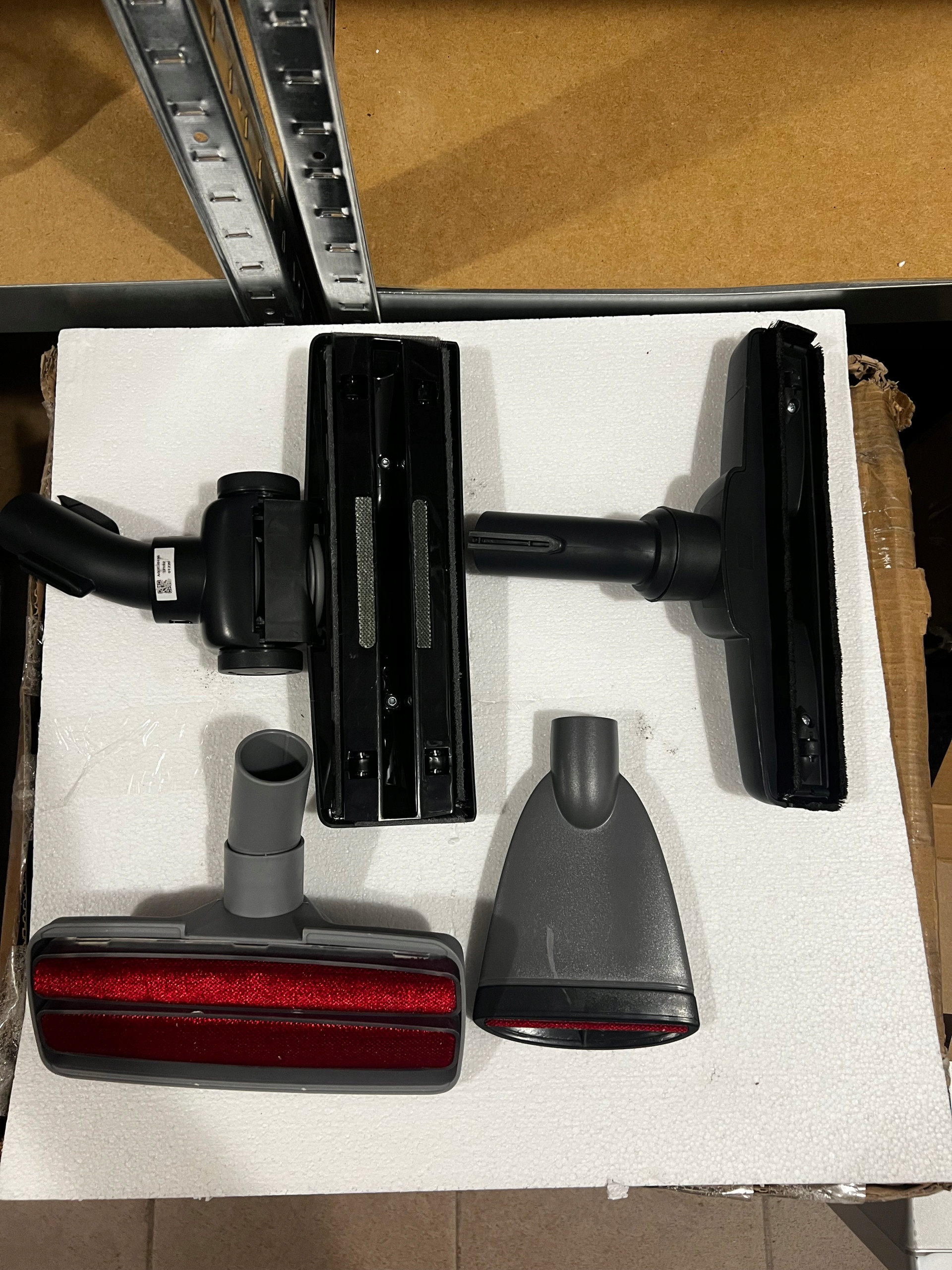 Pojemnik na kurz o pojemności 1,4 litra – Łatwe opróżnianie bez kontaktu z brudem