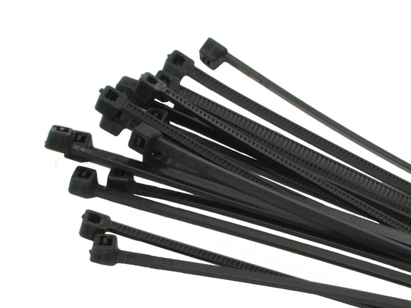 Materiał odporny na warunki atmosferyczne – Tworzywo sztuczne