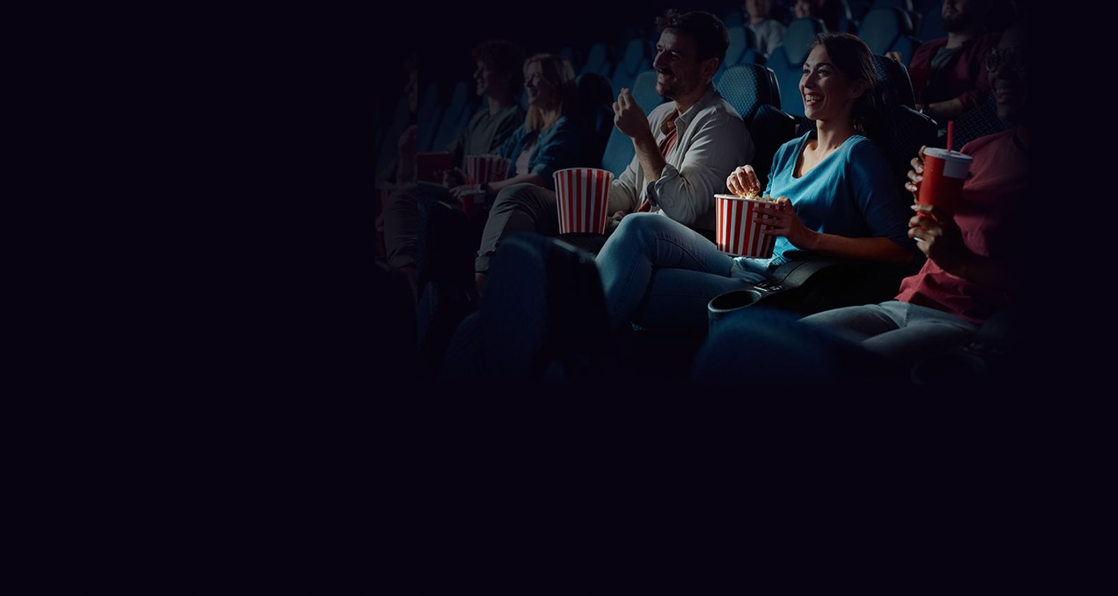 Funkcje Smart TV i przesyłanie treści – Oglądaj ulubione programy bez ograniczeń