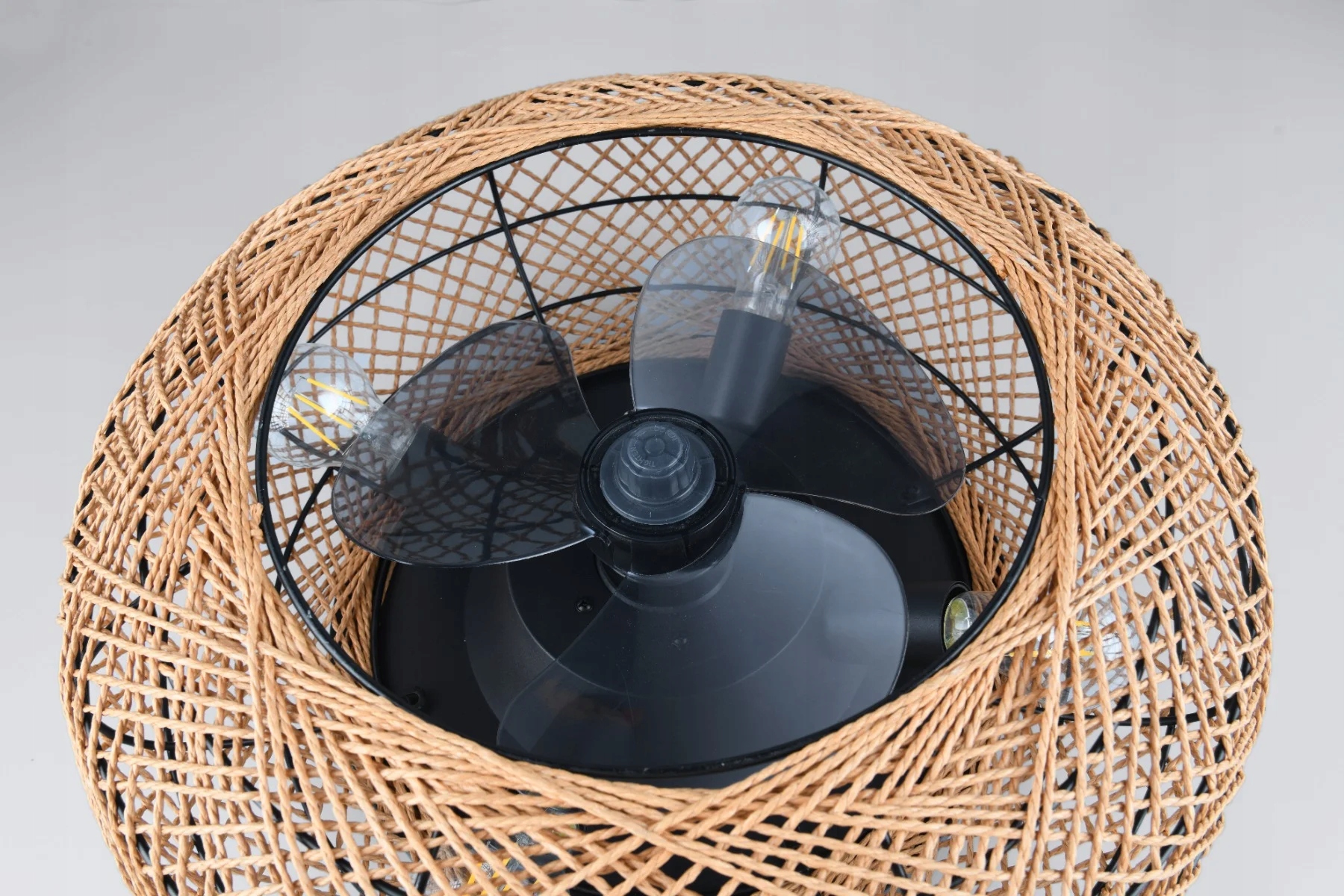 Wbudowany wentylator – Komfort przez cały rok