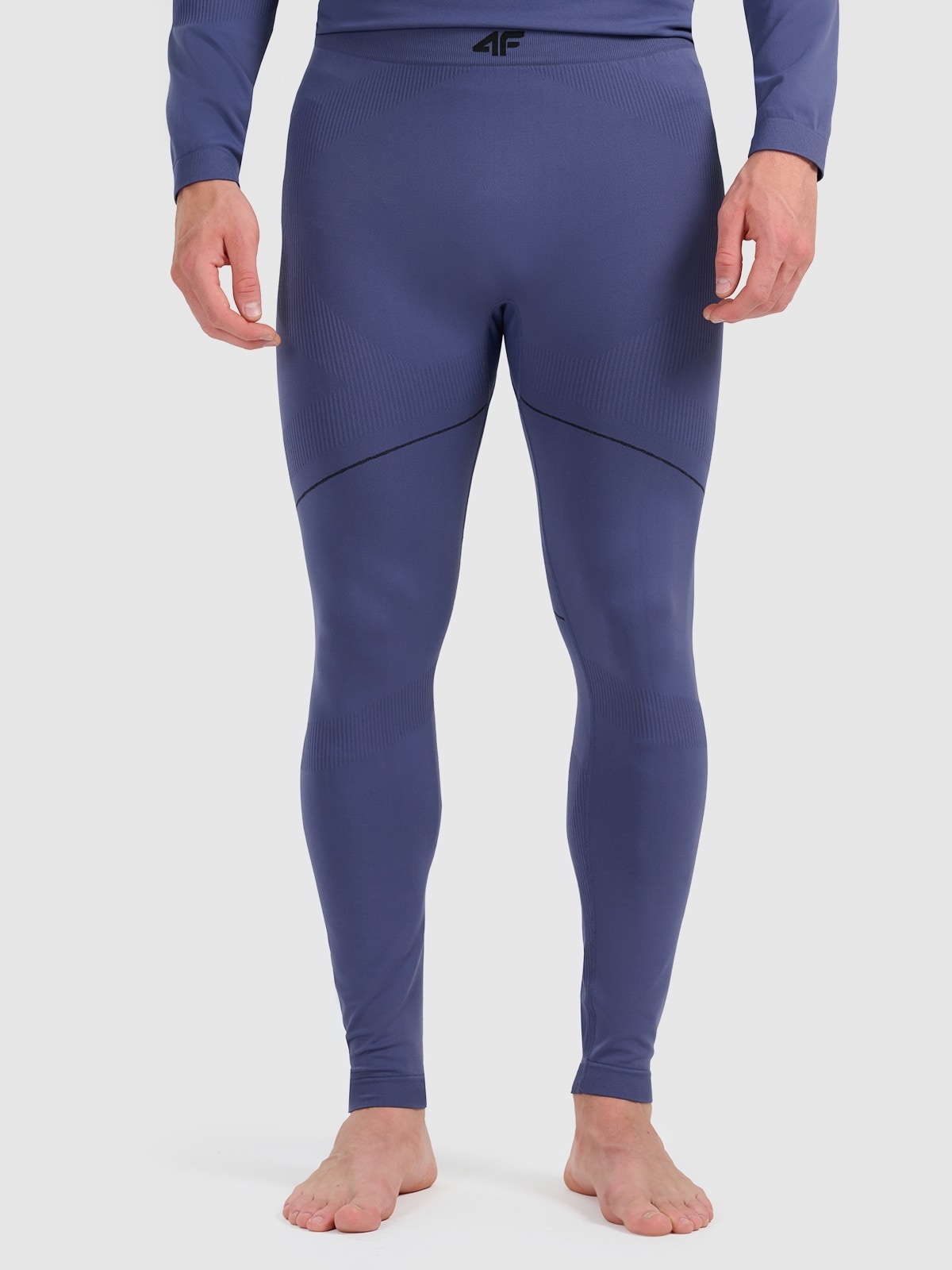 Spodnie termoaktywne męskie M234 denim 4FWAW25USEAM234 32S S/M – Komfort i wydajność w każdych warunkach