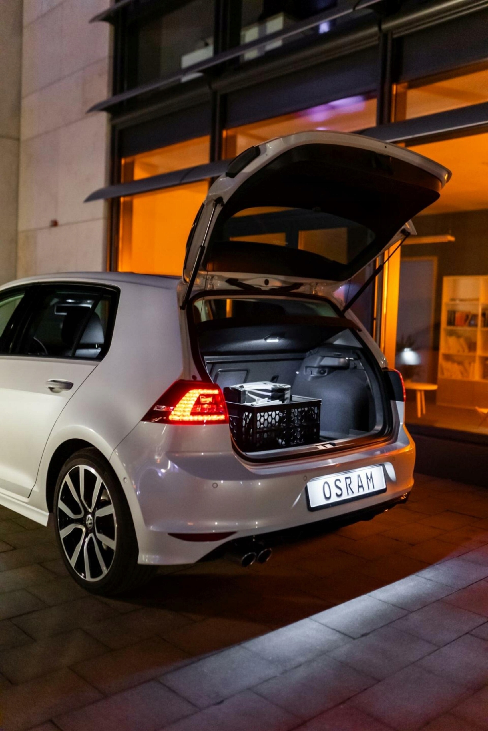 Wysoka jakość i niezawodność – standardy CE i 2-letnia gwarancja