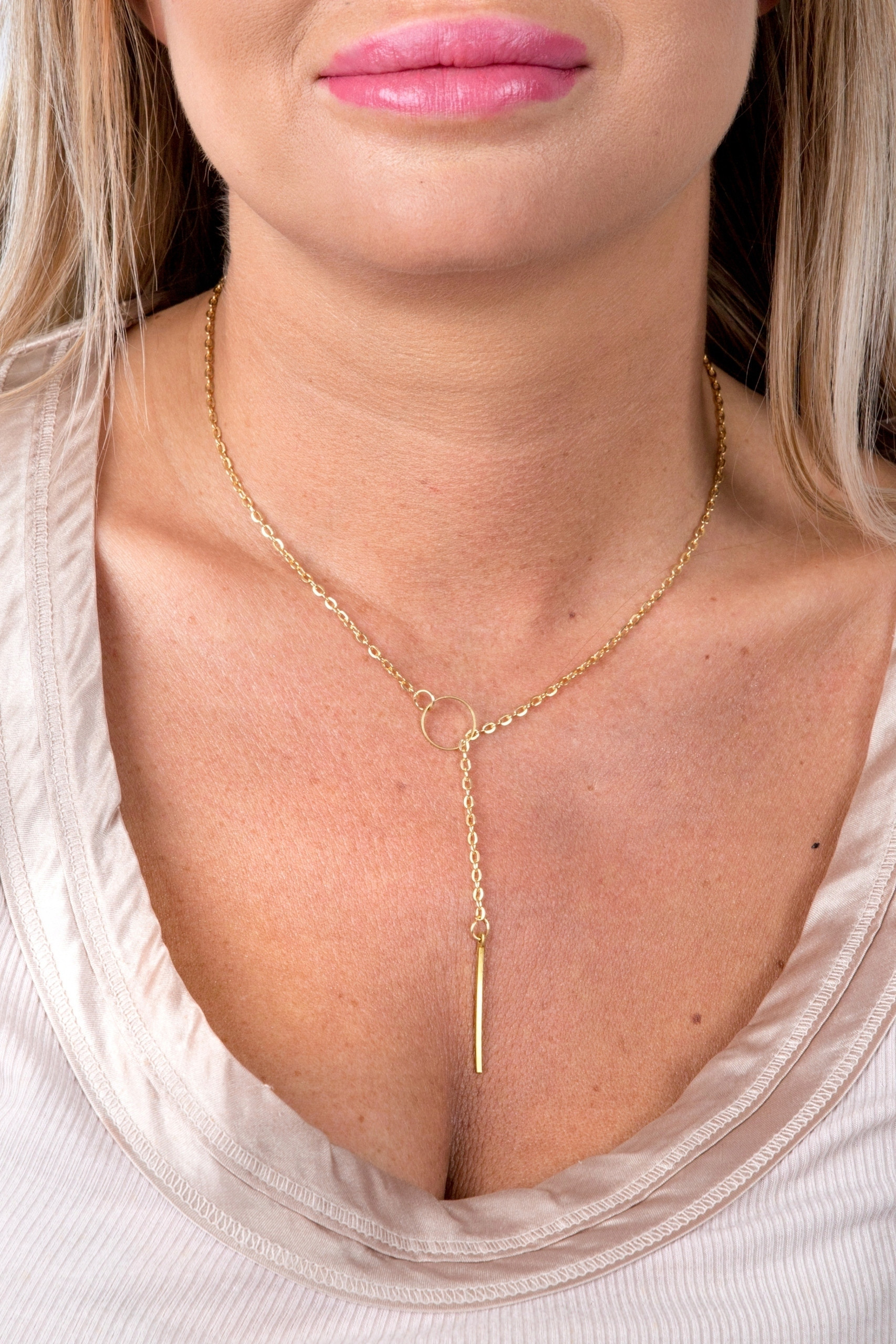 NASZYJNIK CHOKER CELEBRYTKA DŁUGI BOHO ZŁOTY 23 – Elegancja na każdą okazję