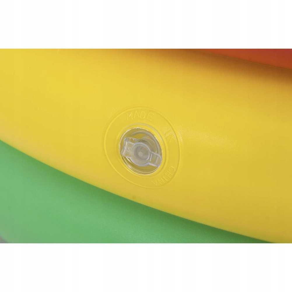 Wytrzymała konstrukcja z PVC