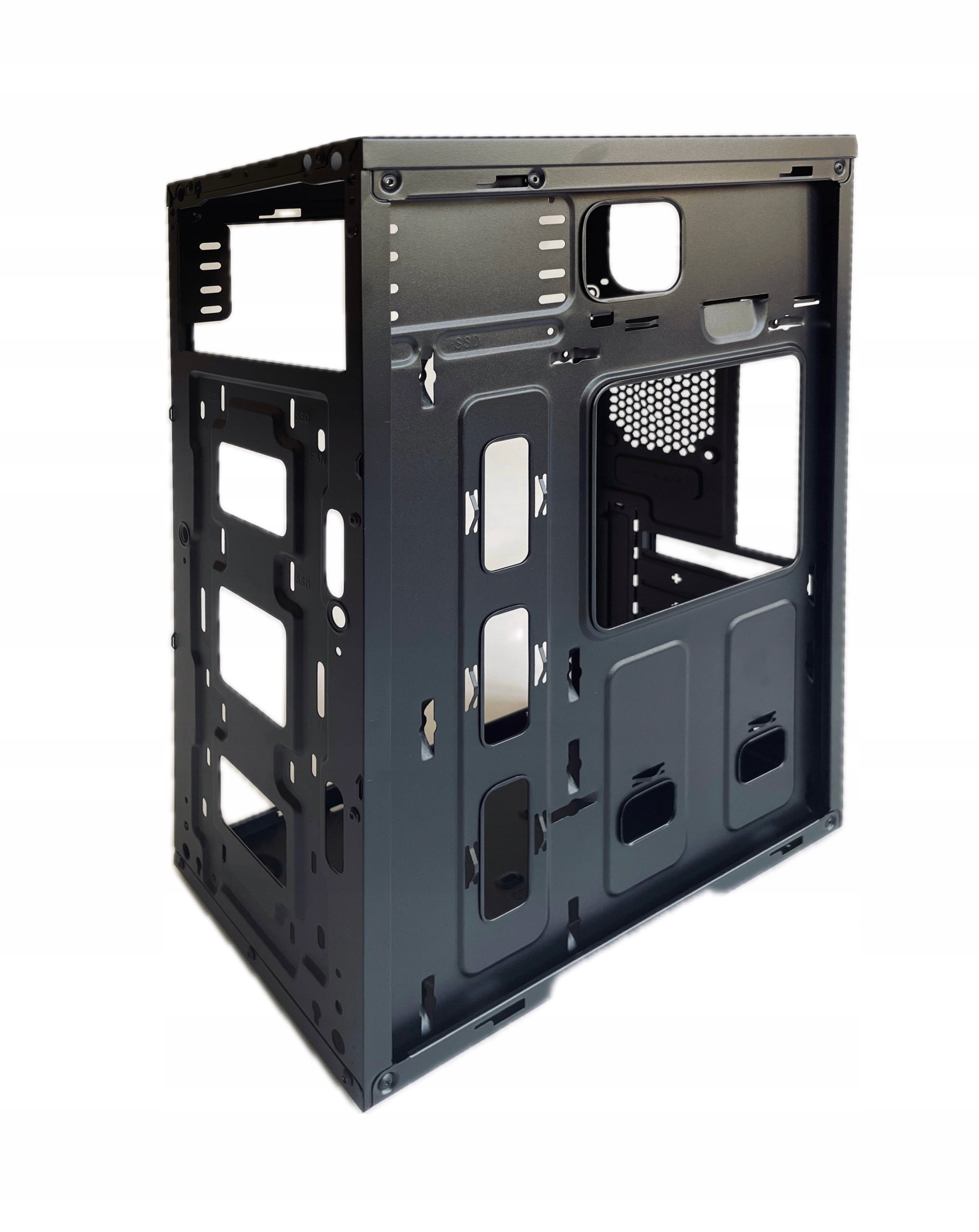 Kompatybilność z płytami głównymi – ATX, microATX i miniATX