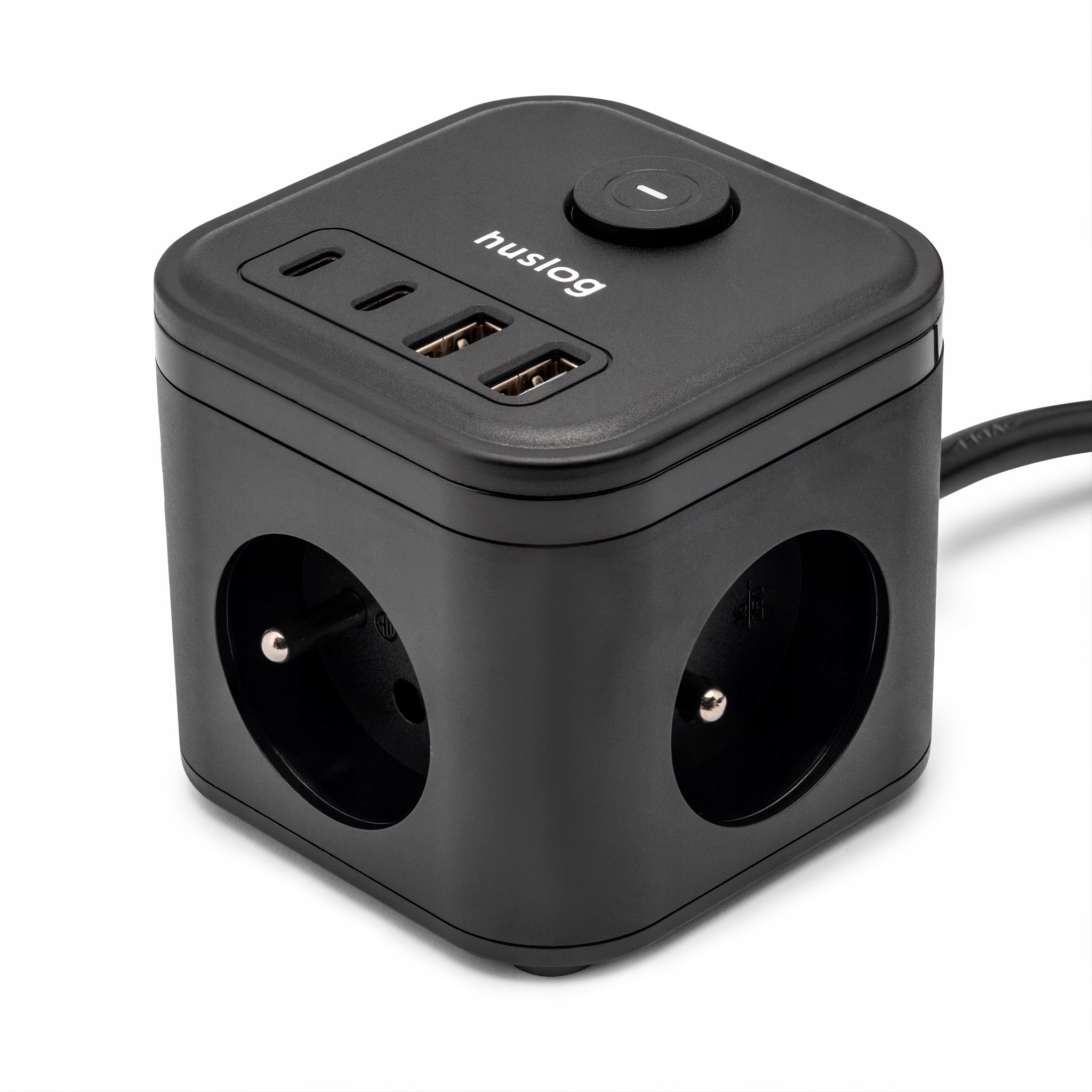 Przedłużacz z 3 gniazdami i 4 portami USB