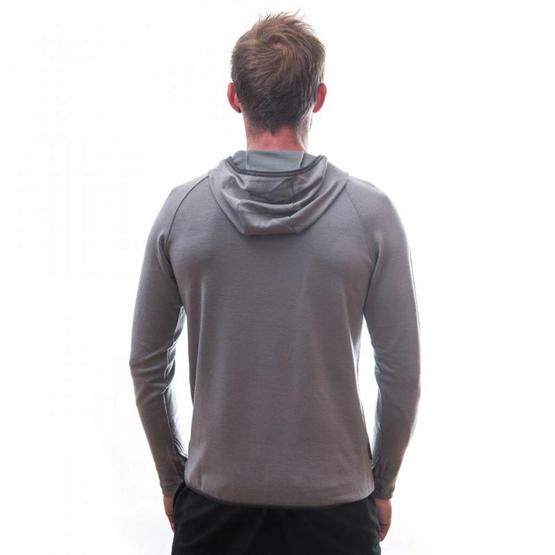 Otwory na kciuki dla lepszego dopasowania