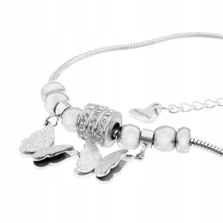 Kolorystyka i materiały – Klasyczny srebrny wygląd