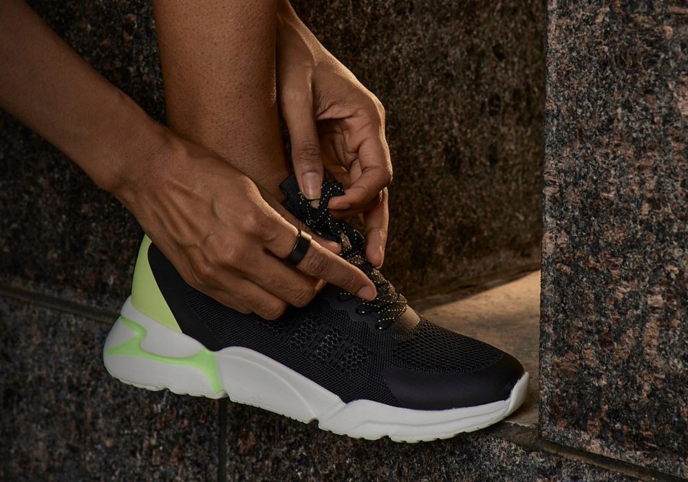 Monitorowanie aktywności i zdrowia