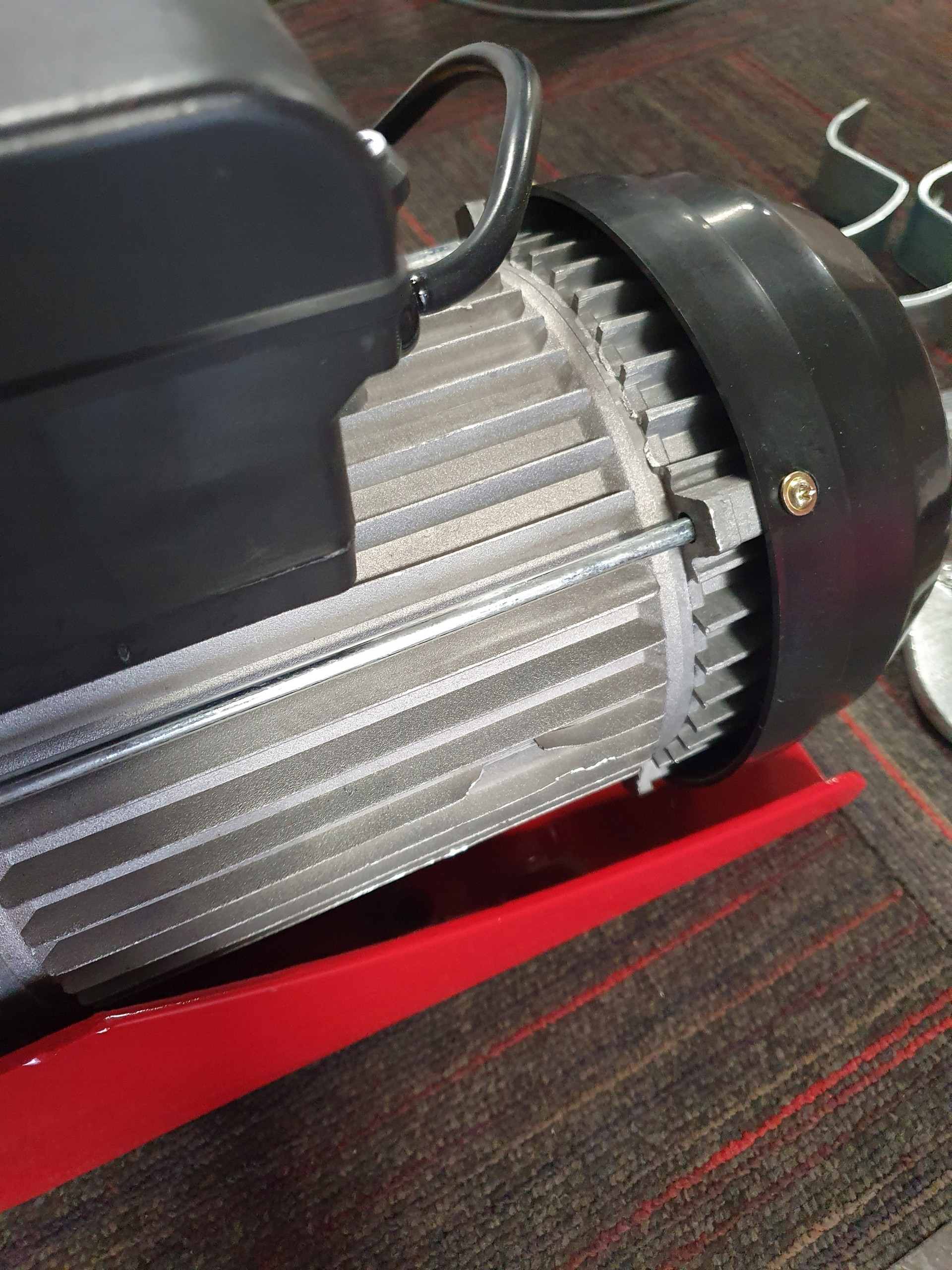 Łatwy montaż – Prosta instalacja na suficie