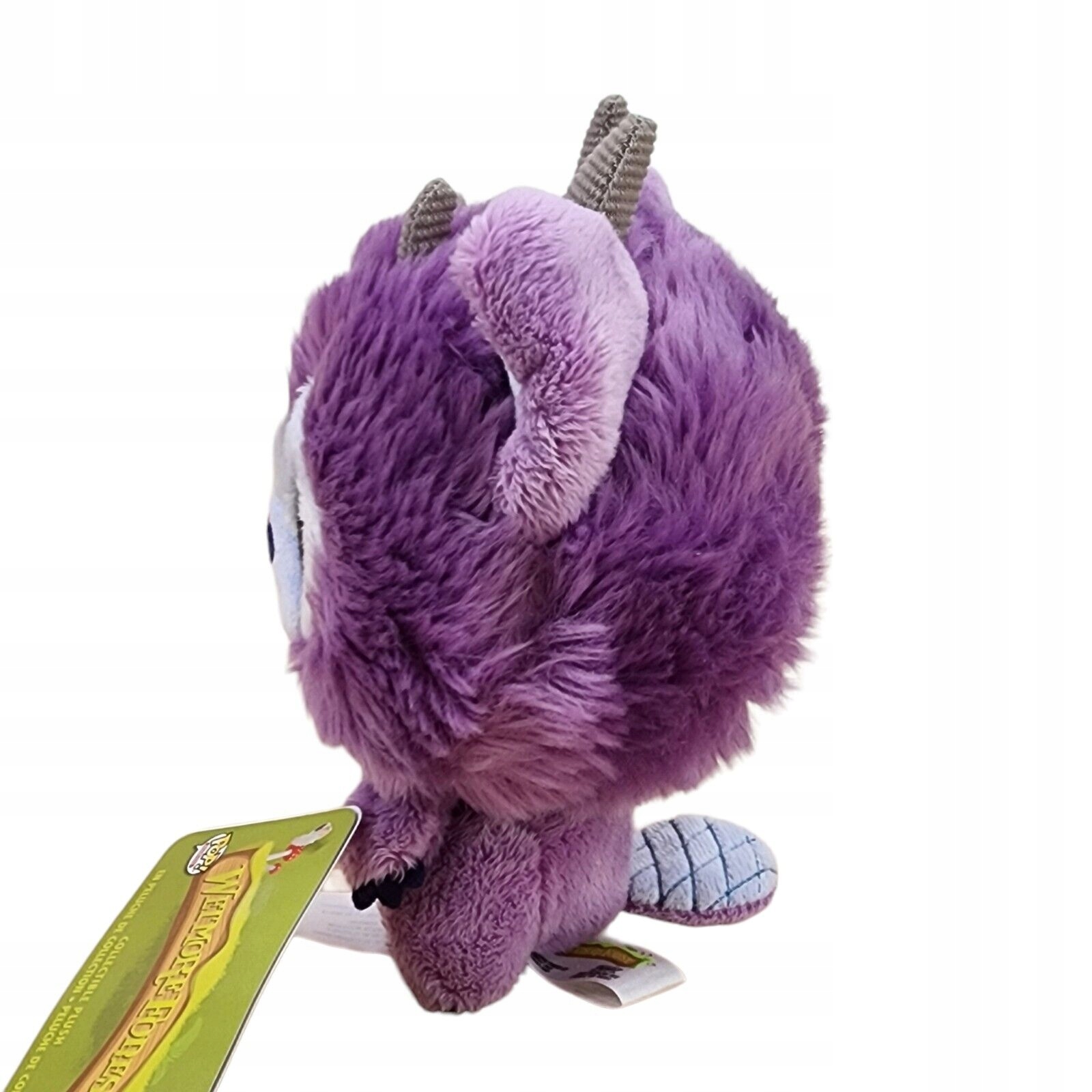 Ręcznie Haftowane Detale – Unikalny Wygląd