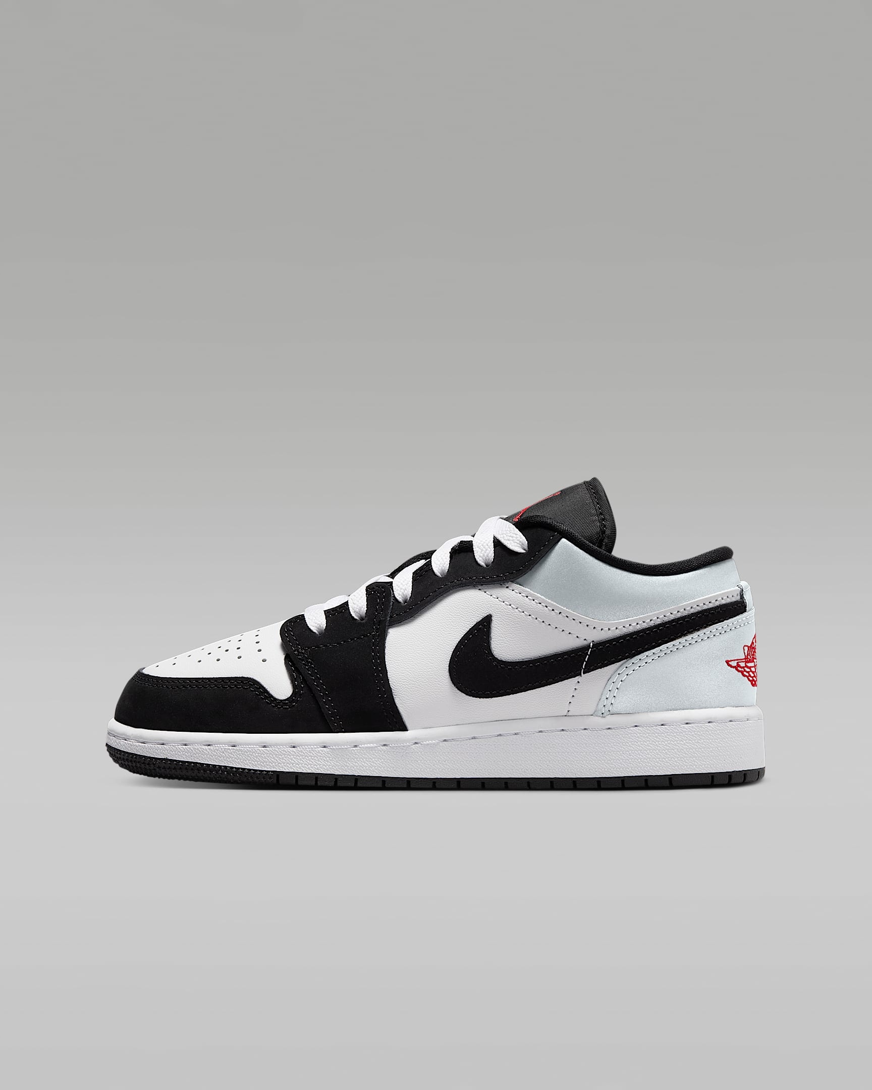 Buty NIKE AIR JORDAN 1 LOW SE GS (HF3188 106) – Styl i wygoda na co dzień