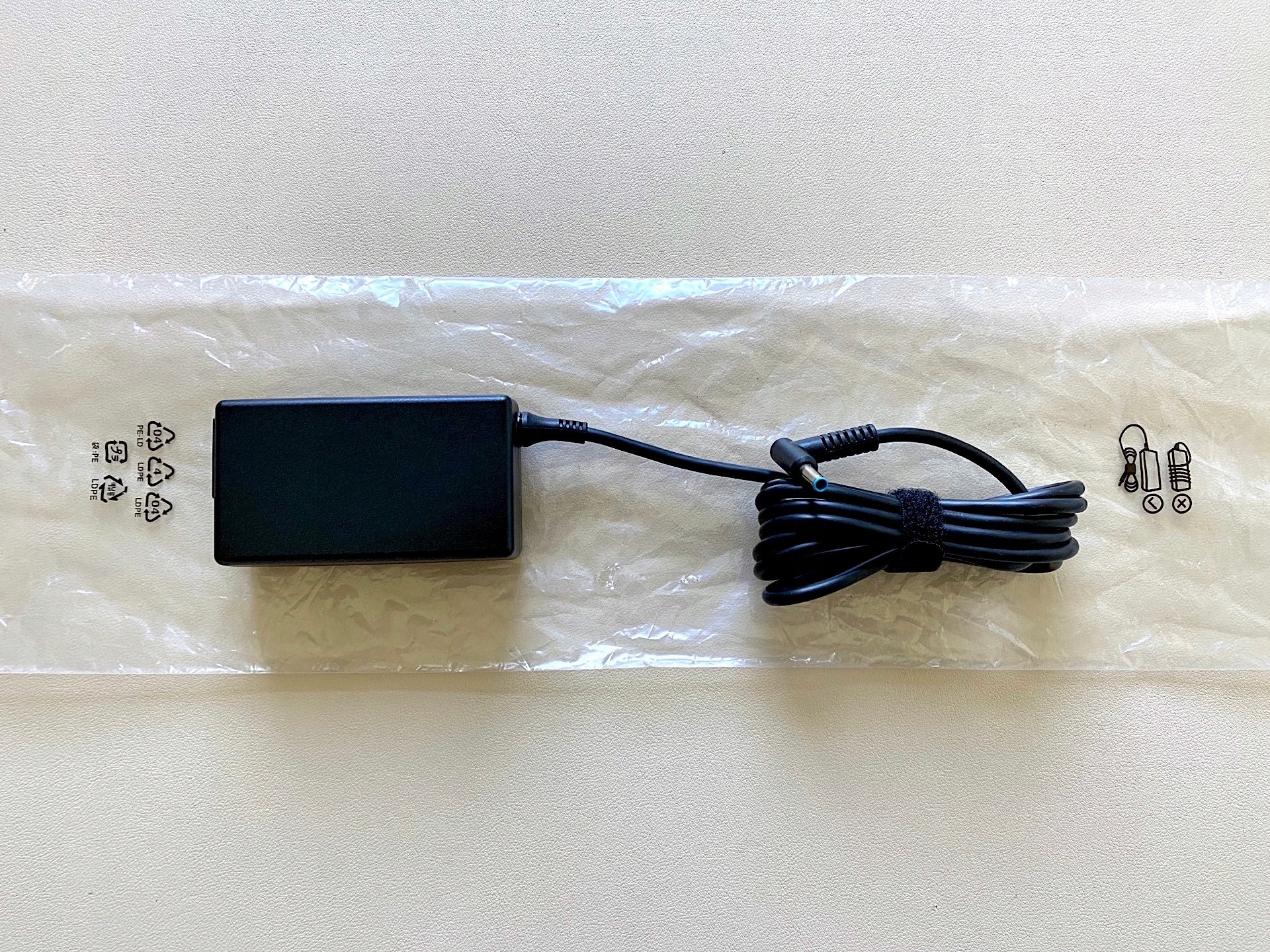 Zasilacz do laptopa HP AC Adapter 65W Npfc Smart 3P – Wydajność i niezawodność