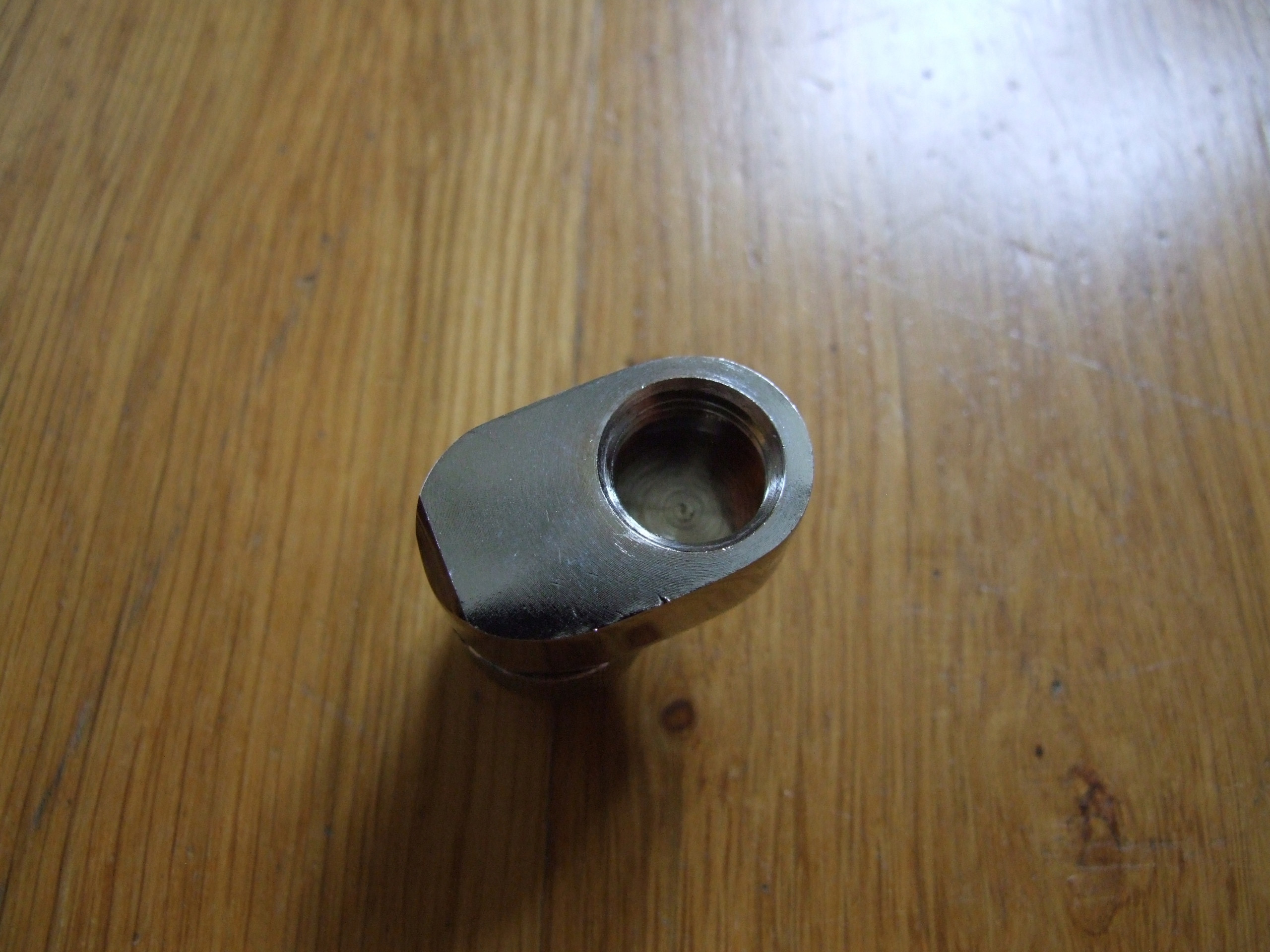 Kompaktowe wymiary – Szerokość 25,5 mm, głębokość 30 mm, wysokość 18 mm