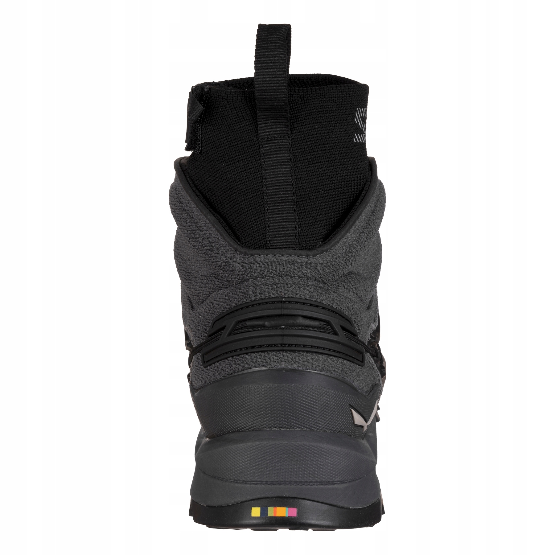 Wysokiej jakości cholewka zamszowa i technologia EXA SHELL