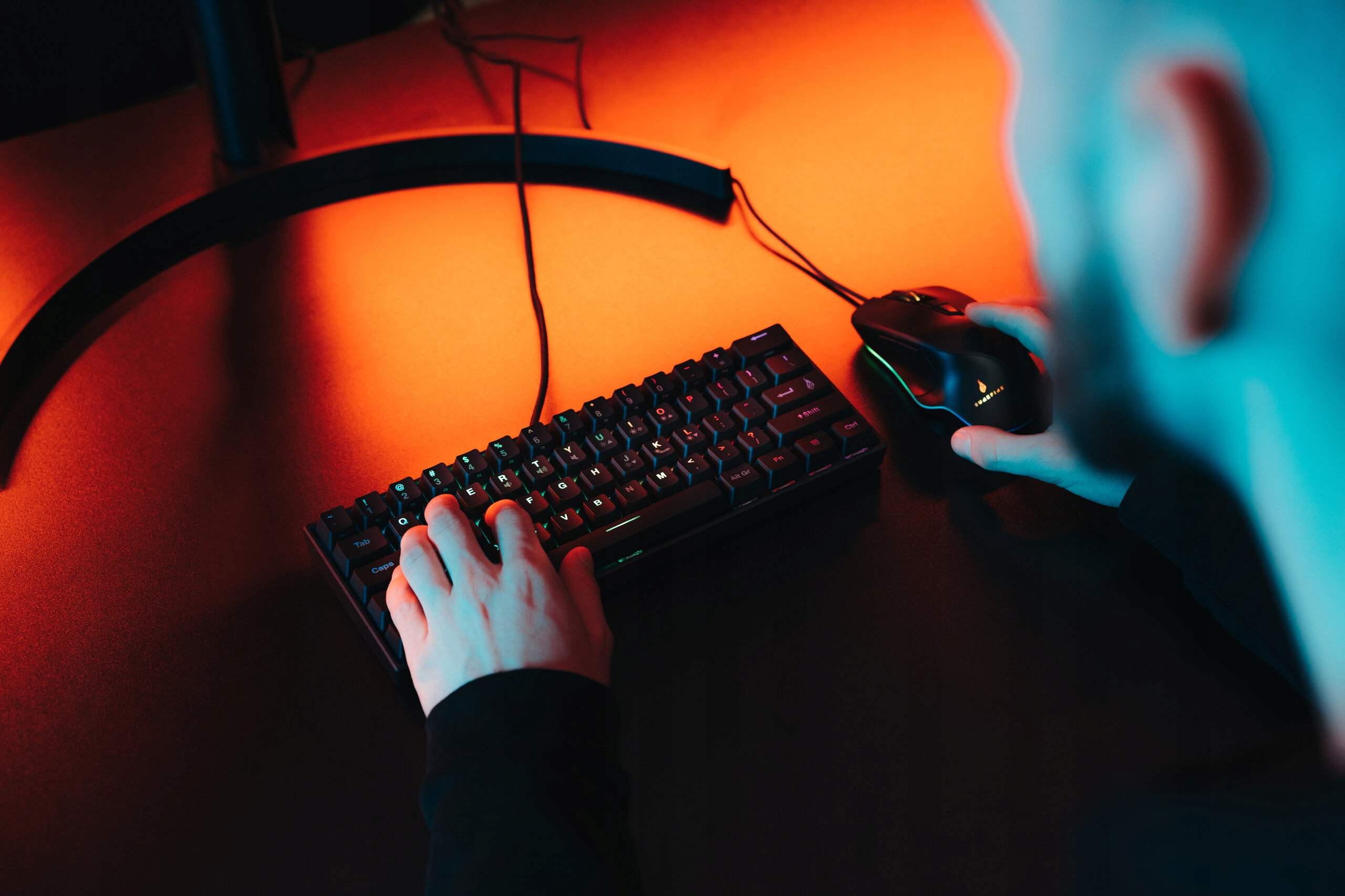 Funkcje multimedialne i klawisze internetowe