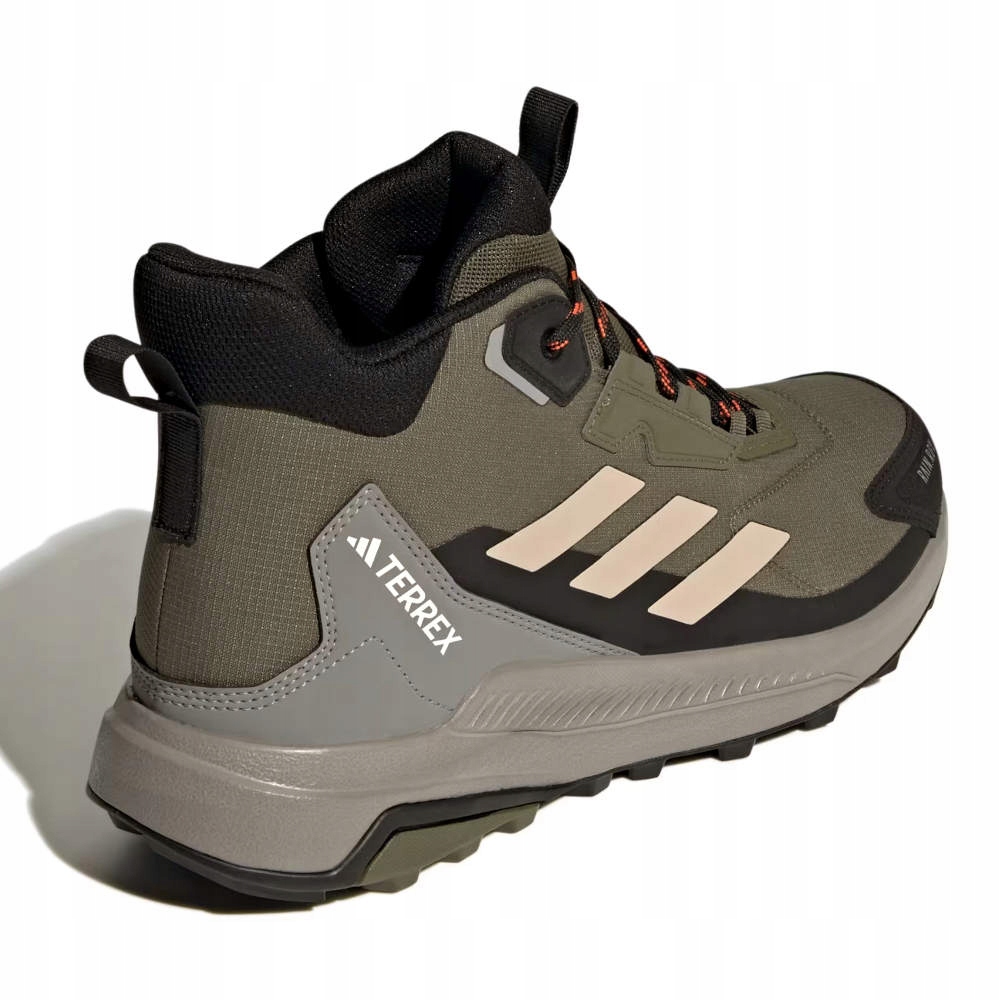 Asymetryczna pętla na pięcie dla łatwego transportu