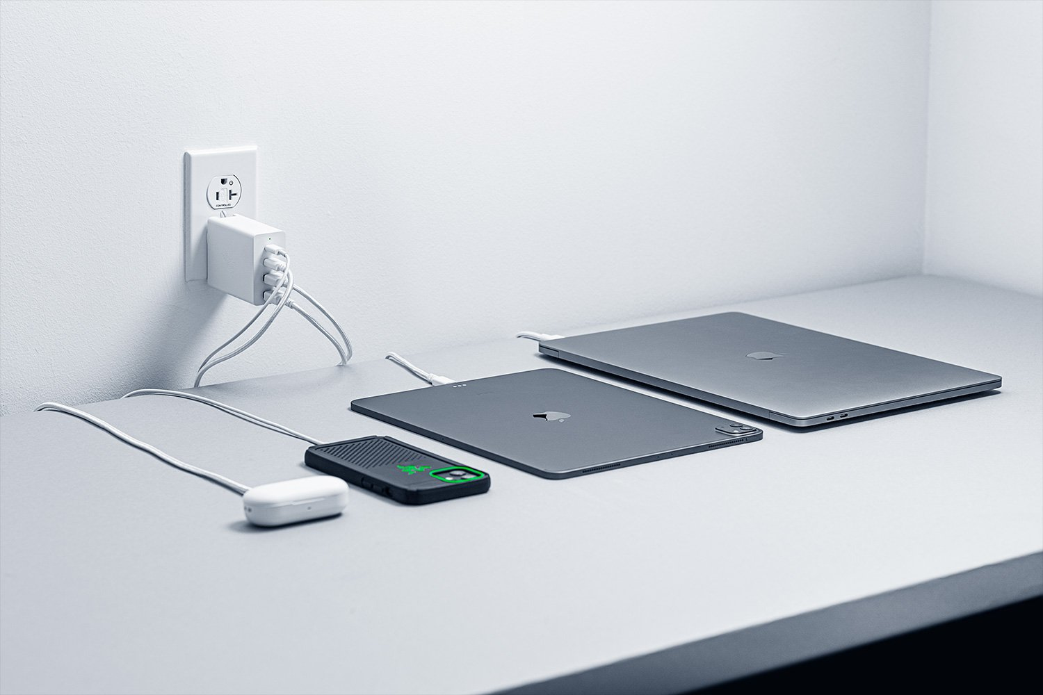 Wiele portów do jednoczesnego ładowania