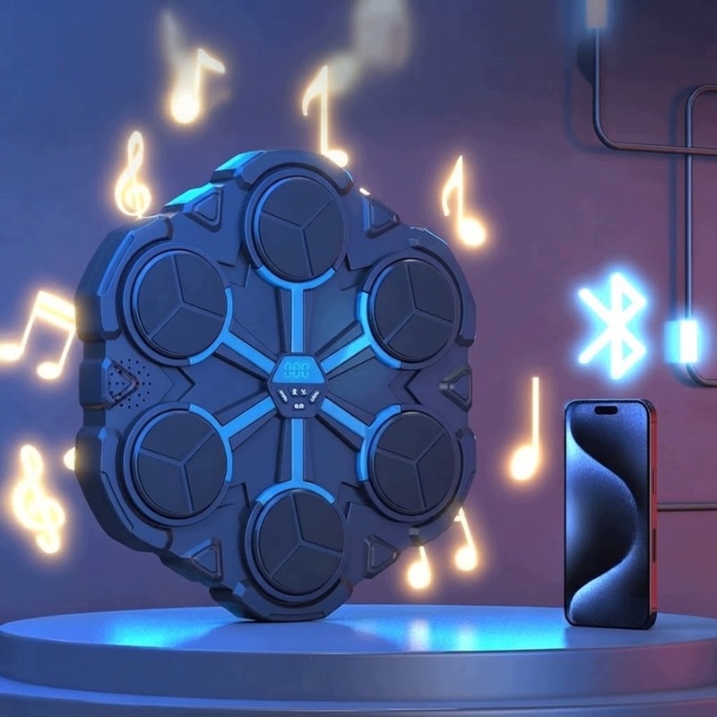 Wbudowany głośnik i Bluetooth – ćwicz przy ulubionej muzyce