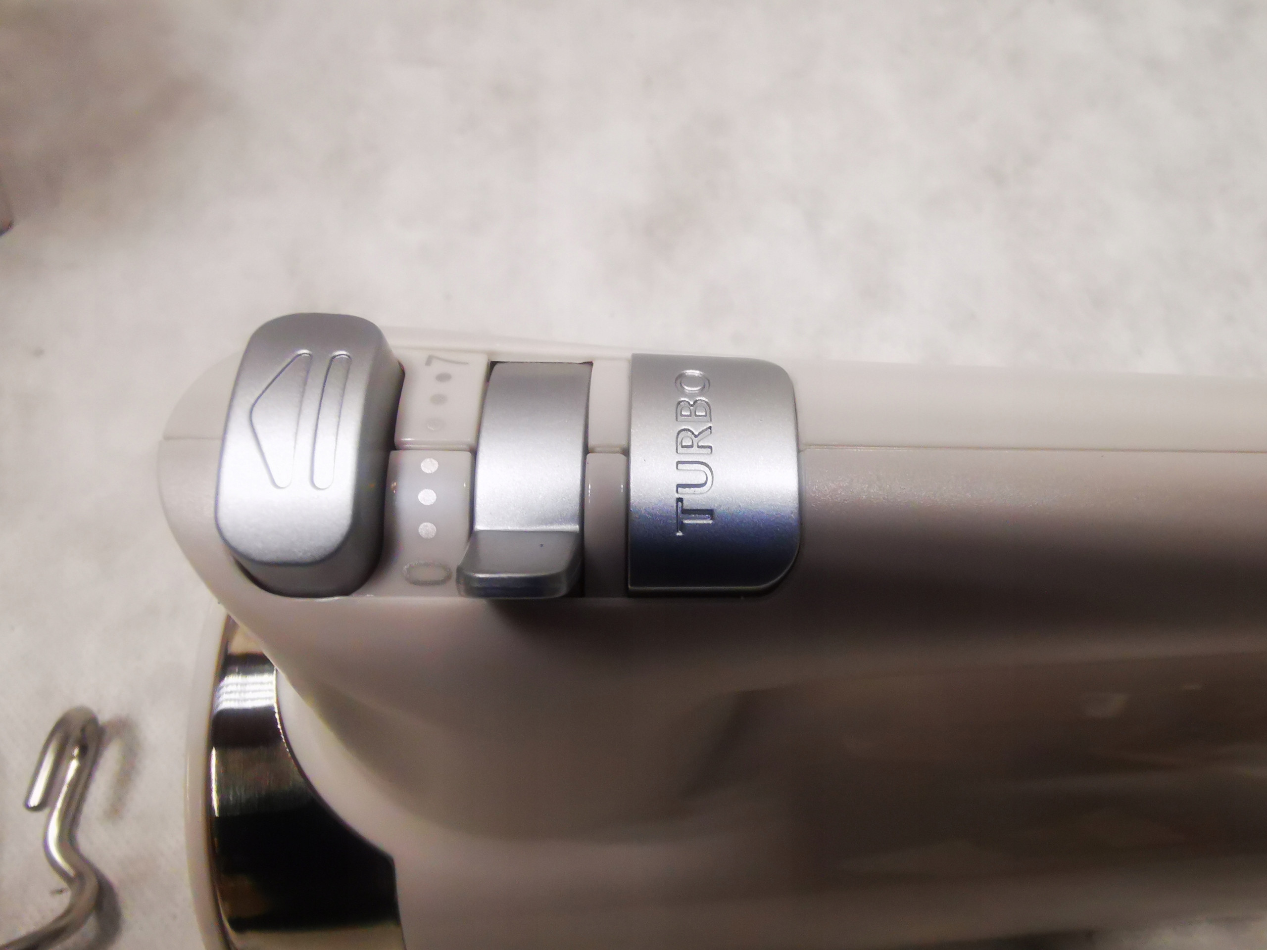 Wymiary i waga – Kompaktowy design Miksera Graef HM 508