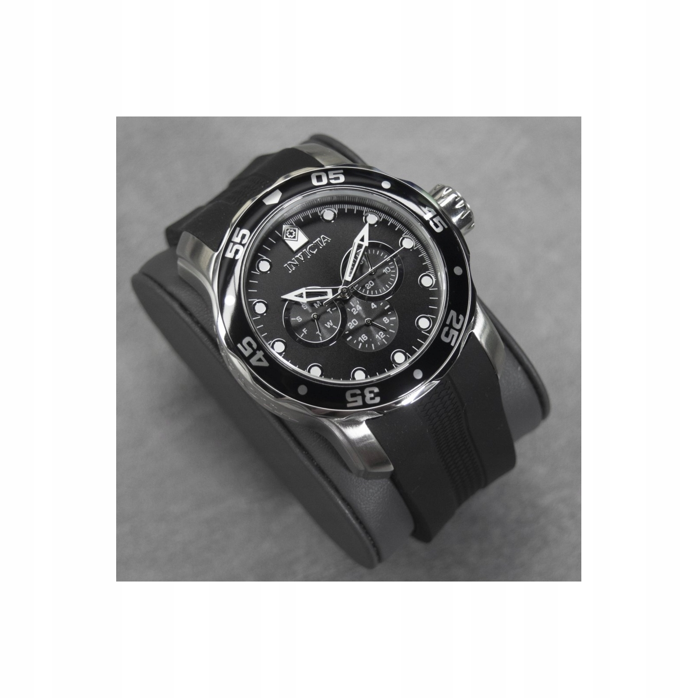 Stylowy czarny cyferblat – Klasyka w nowoczesnym wydaniu