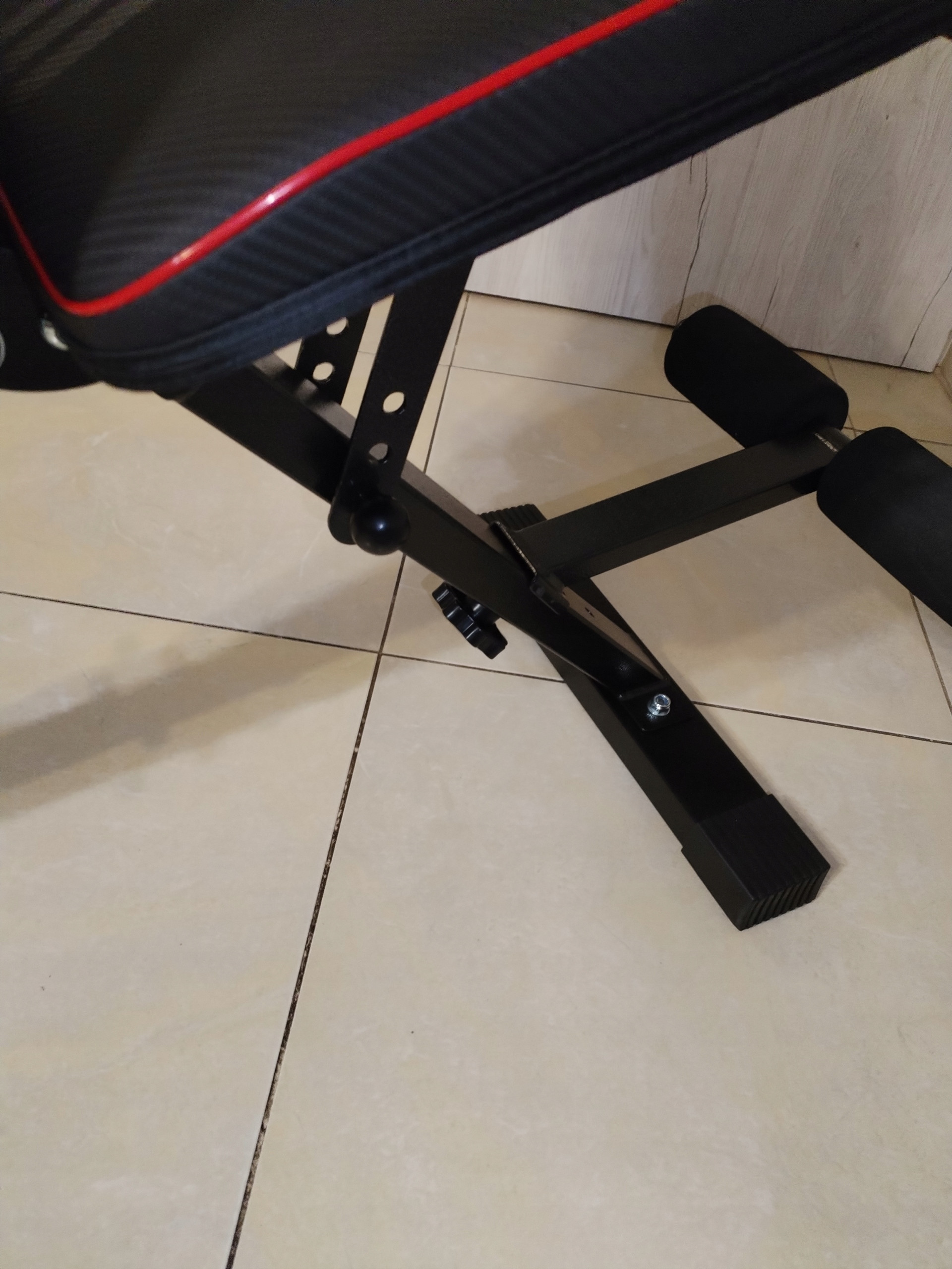 Regulacja – 16 opcji dostosowania dla maksymalnej wygody