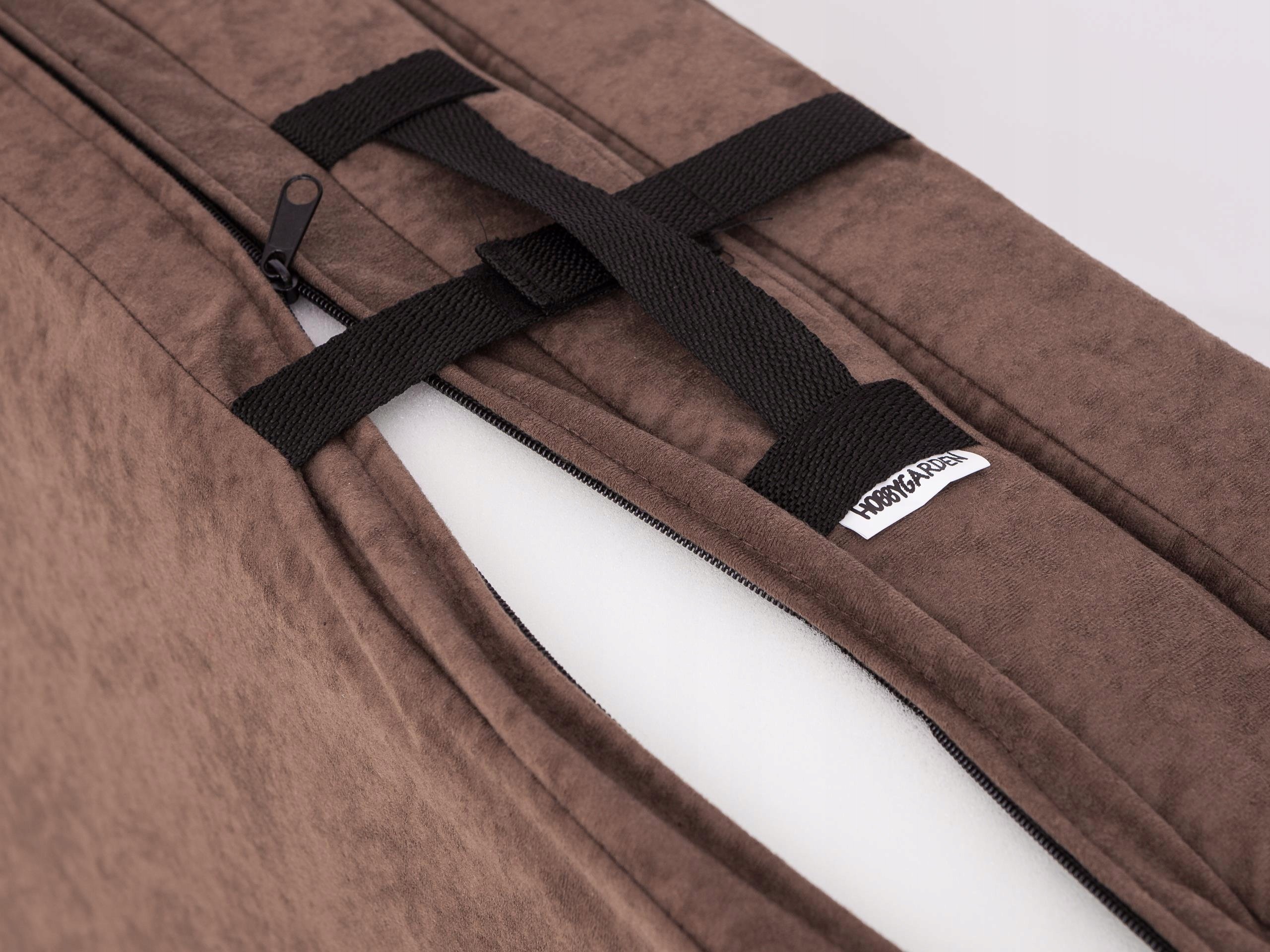 Wysokiej jakości materiały – aloba i pianka poliuretanowa