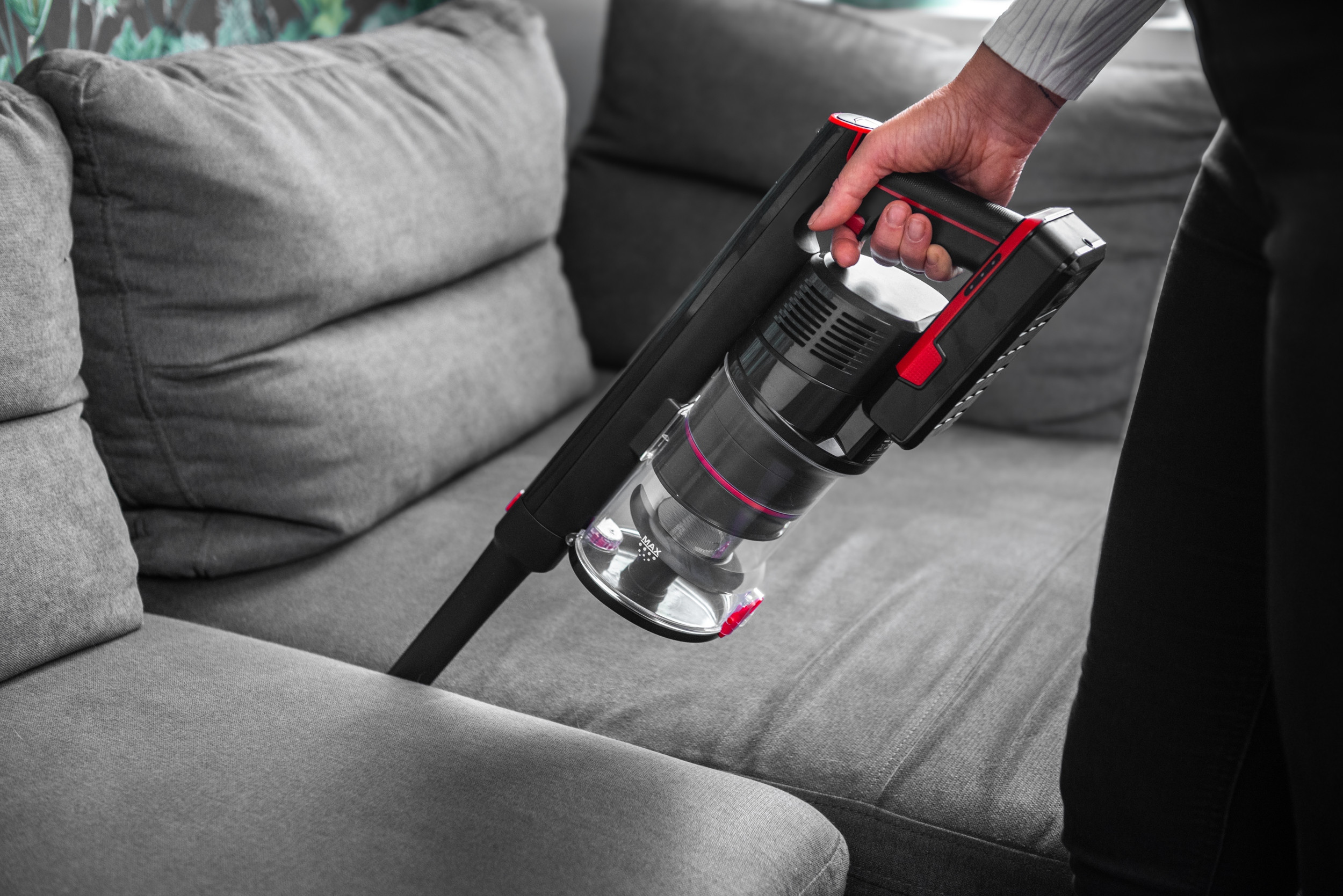 ODKURZACZ PIONOWY BEZPRZEWODOWY RĘCZNY LEHMANN BEZWORKOWY AKUMULATOROWY LED Napięcie akumulatora 26.5 V