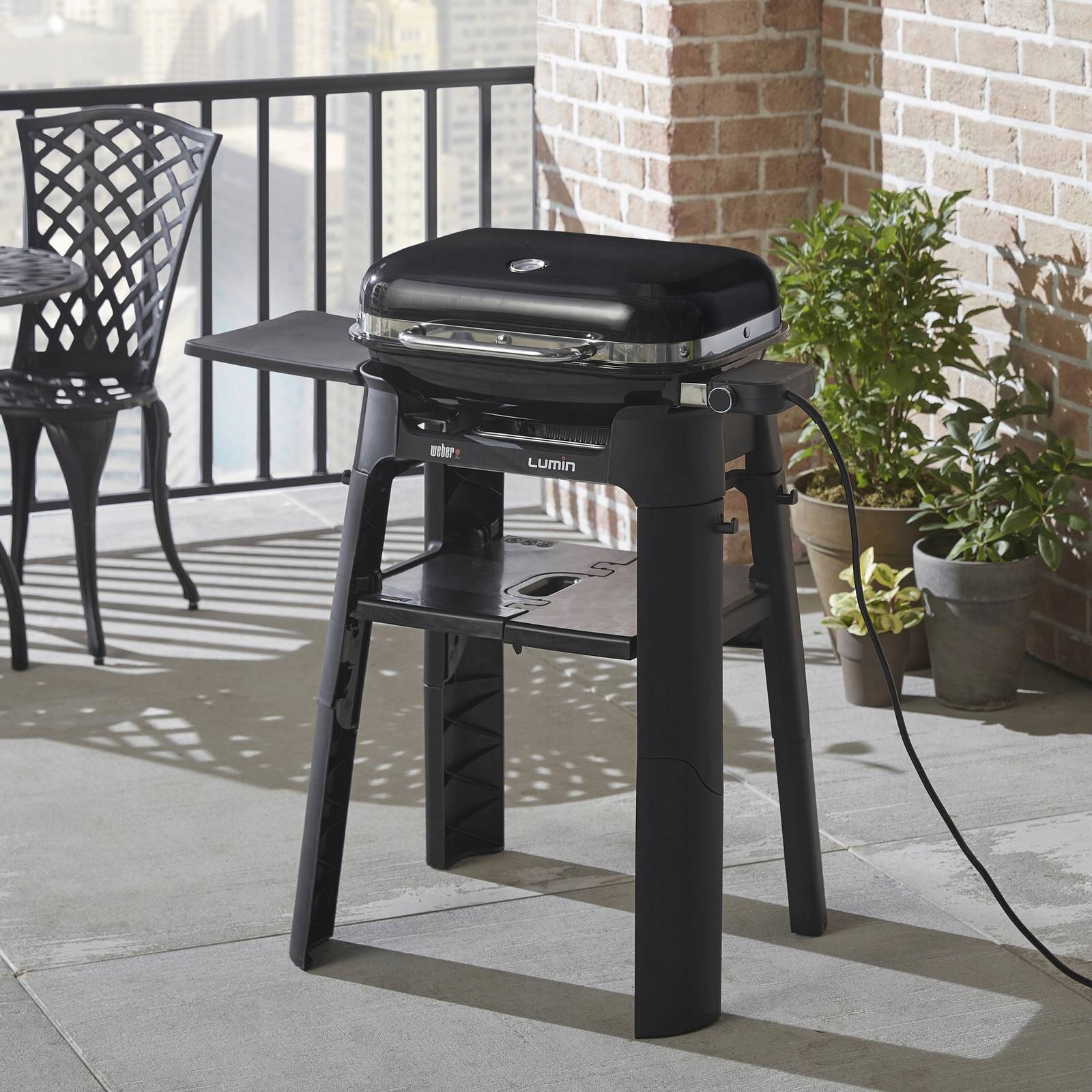 Wydajność i moc grilla – 2200 W dla doskonałych potraw