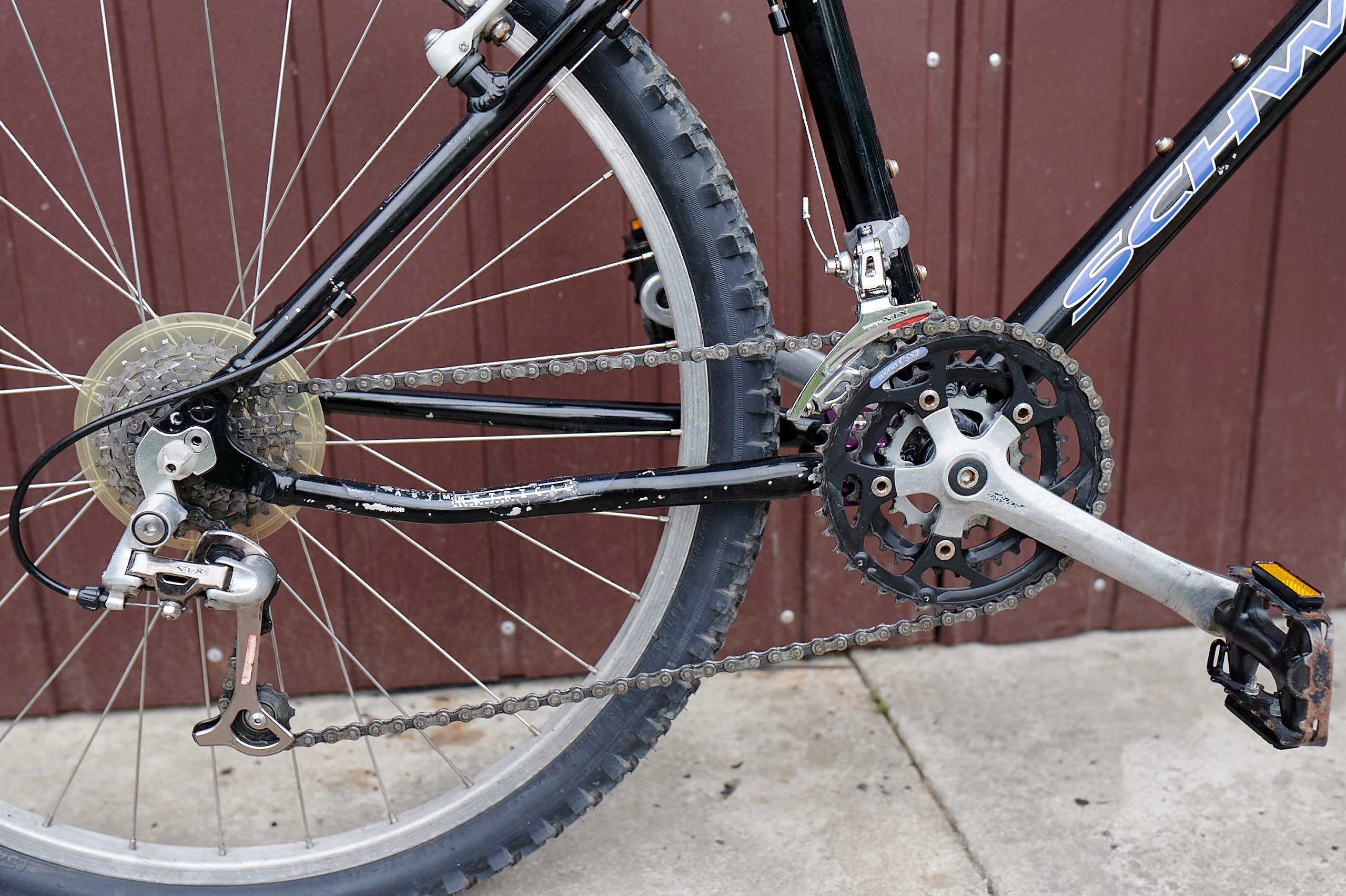 Magnetyczna klamra Fidlock dla łatwego zapięcia