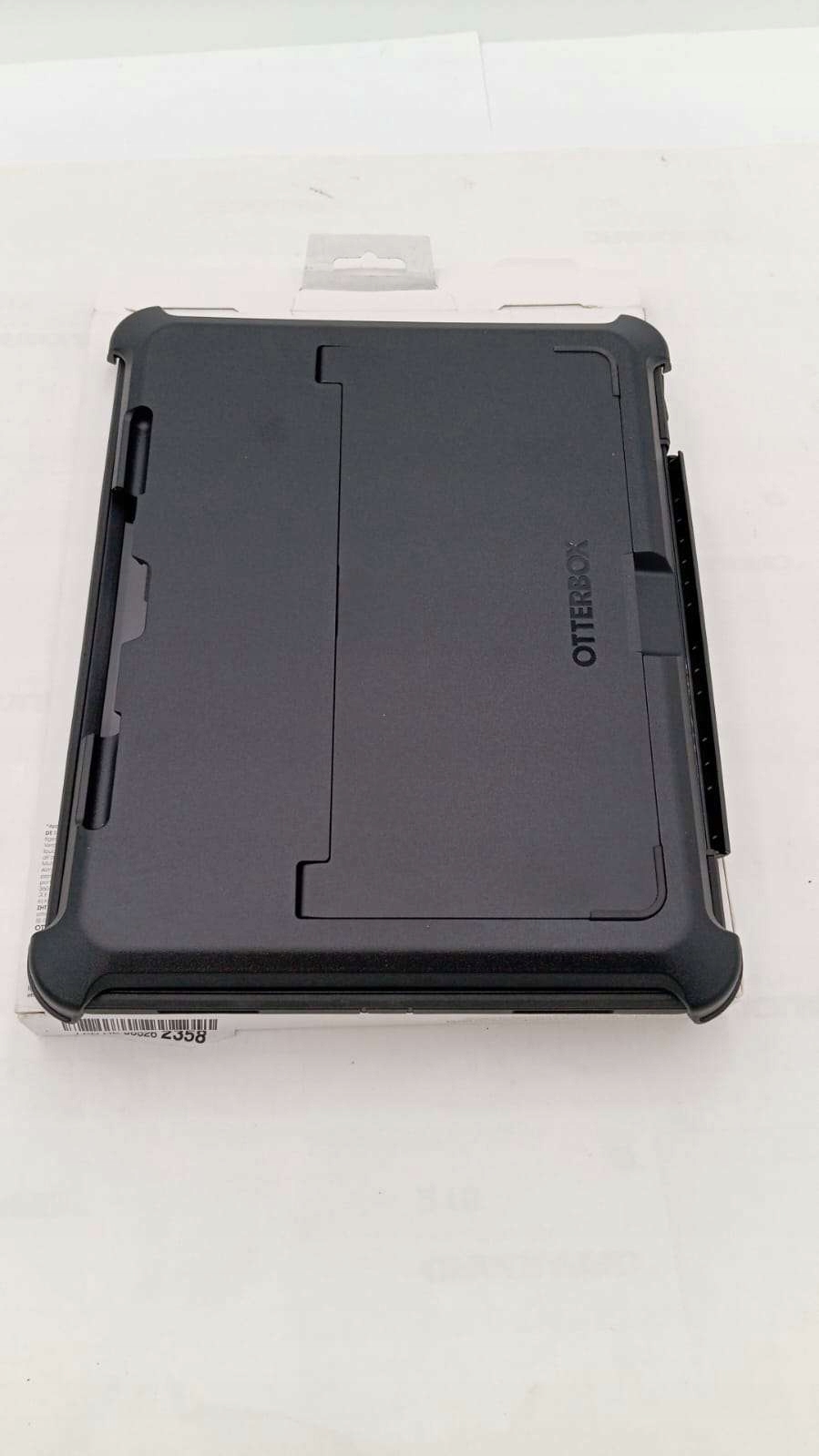 Wielowarstwowa konstrukcja – Ochrona przed zarysowaniami i stłuczeniami