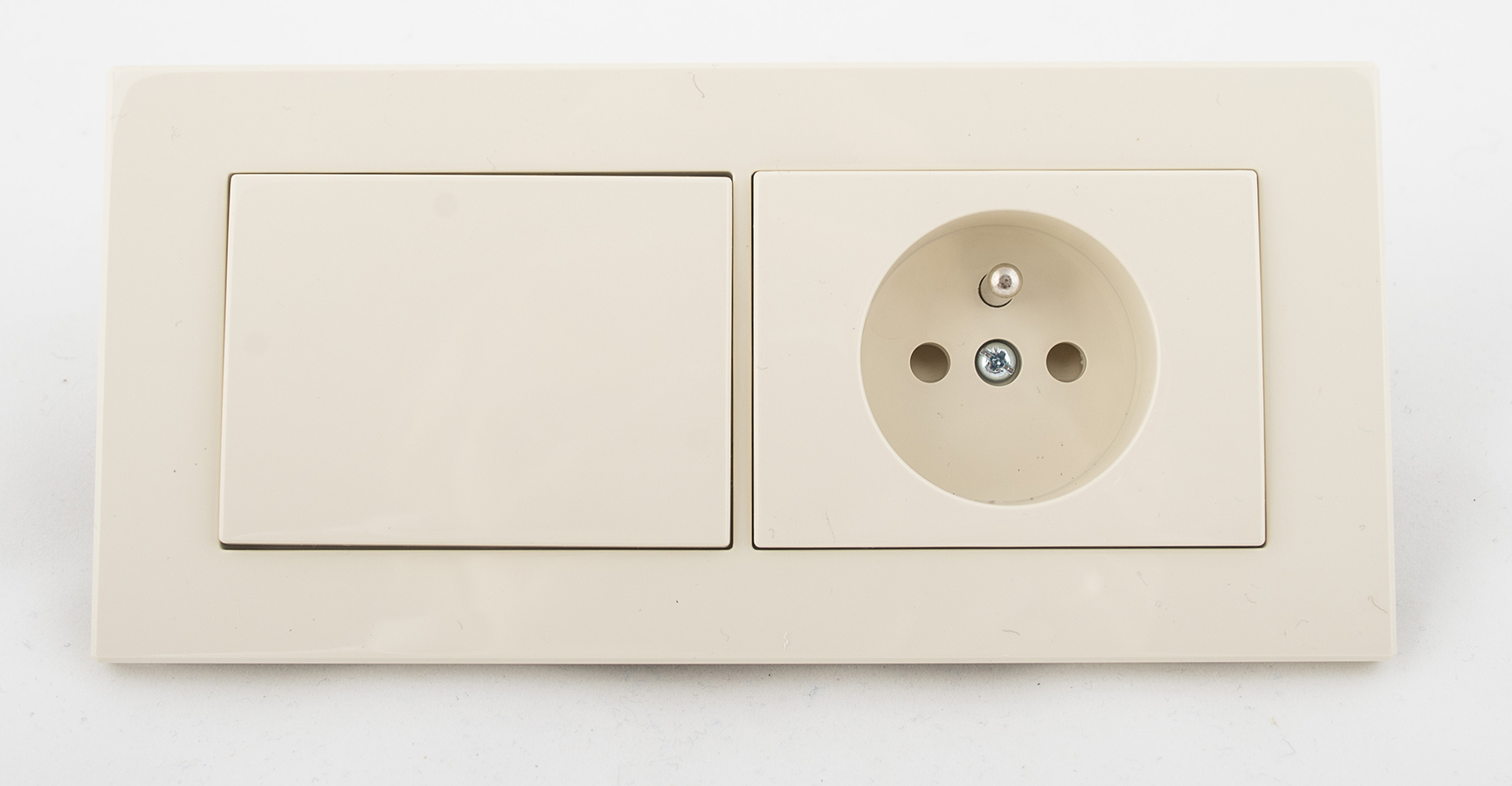 Ramka podwójna VILMA XP beżowa – Elegancja i funkcjonalność w Twoim domu