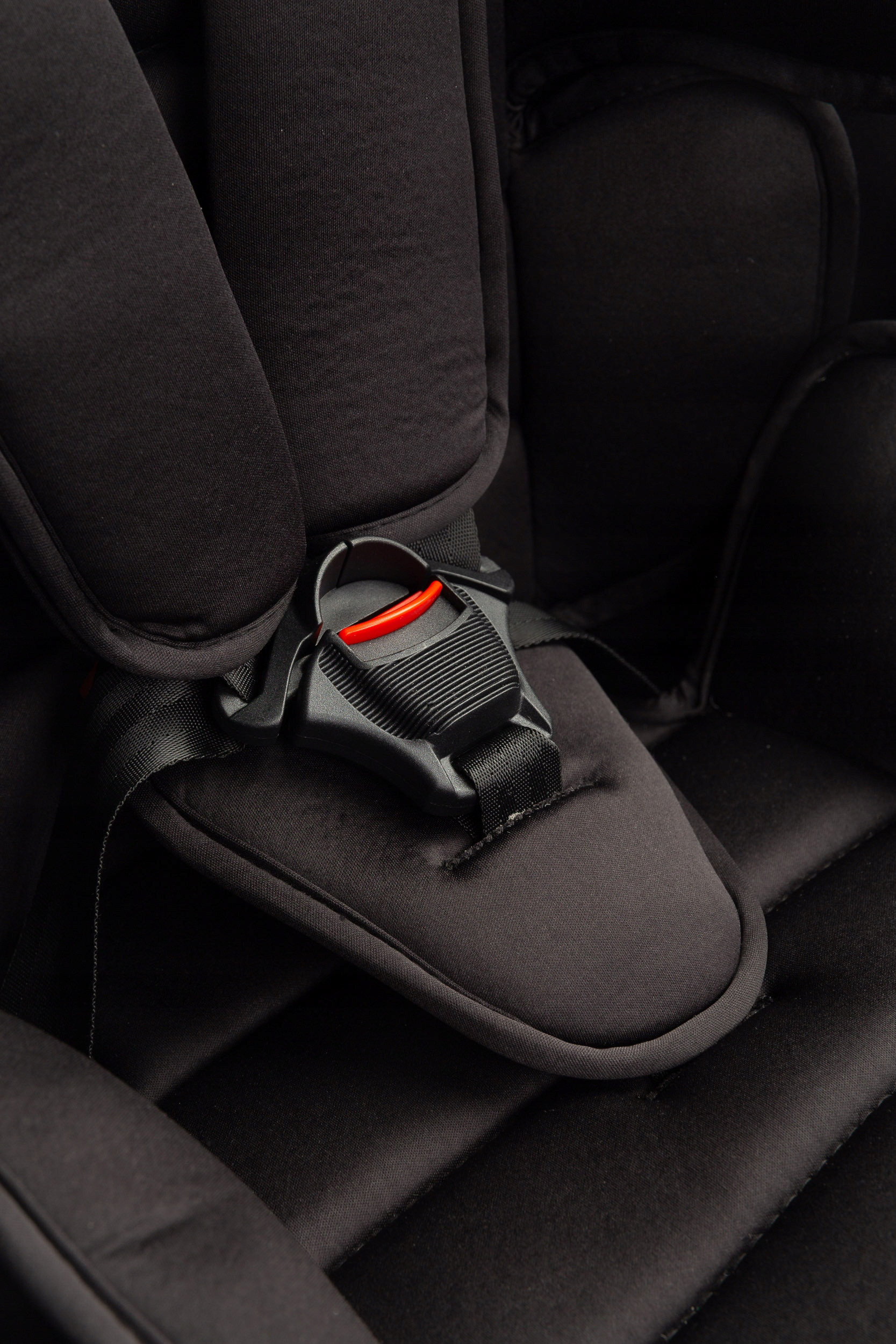 Wygodne mocowanie przodem do kierunku jazdy