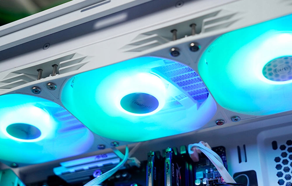 Dynamiczne oświetlenie ARGB – Personalizacja Twojego zestawu