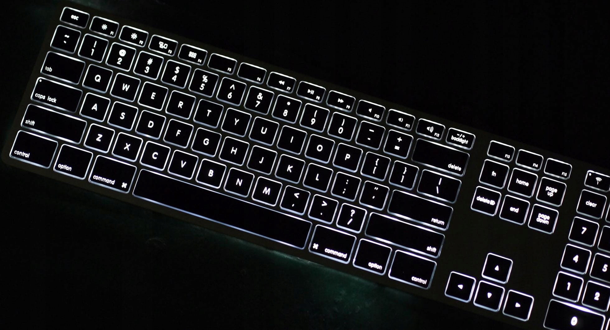 Regulowane podświetlenie klawiszy – Personalizacja na wyciągnięcie ręki
