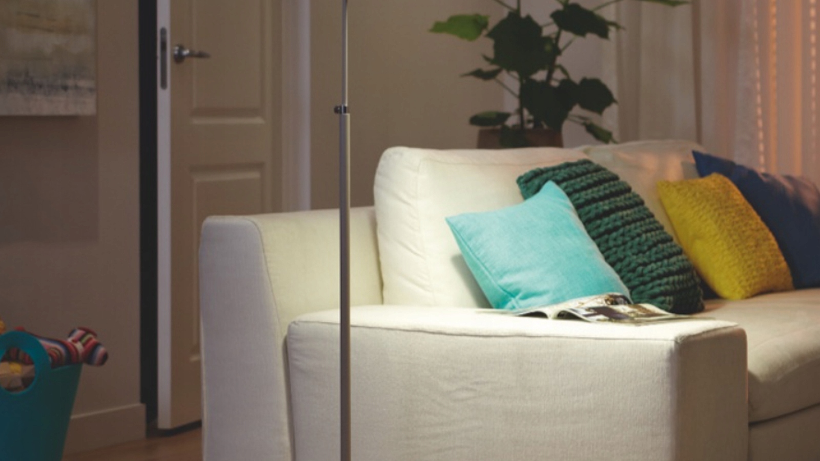 Ciepłe światło o temperaturze 2700K