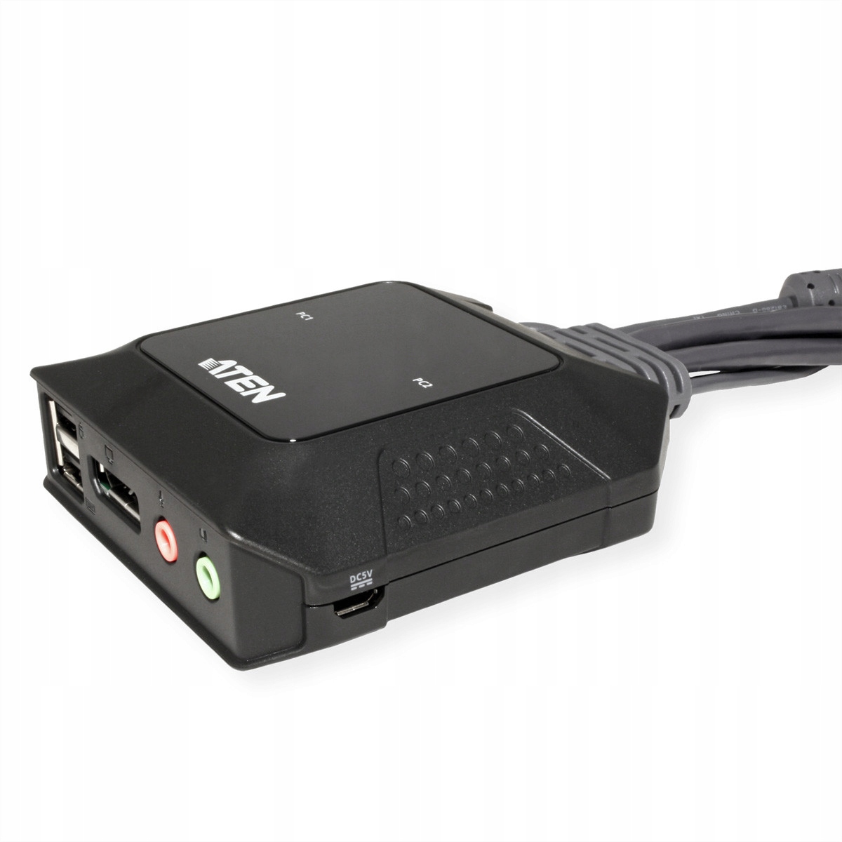 Zasilanie przez USB – brak potrzeby zewnętrznego zasilacza