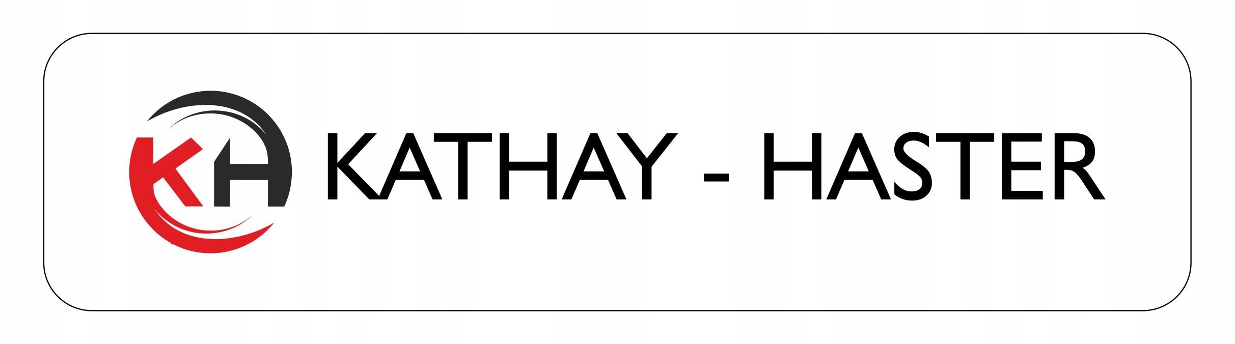 Dodatkowe poduszki i wysuwany podnóżek – Maksymalny komfort podczas długich sesji