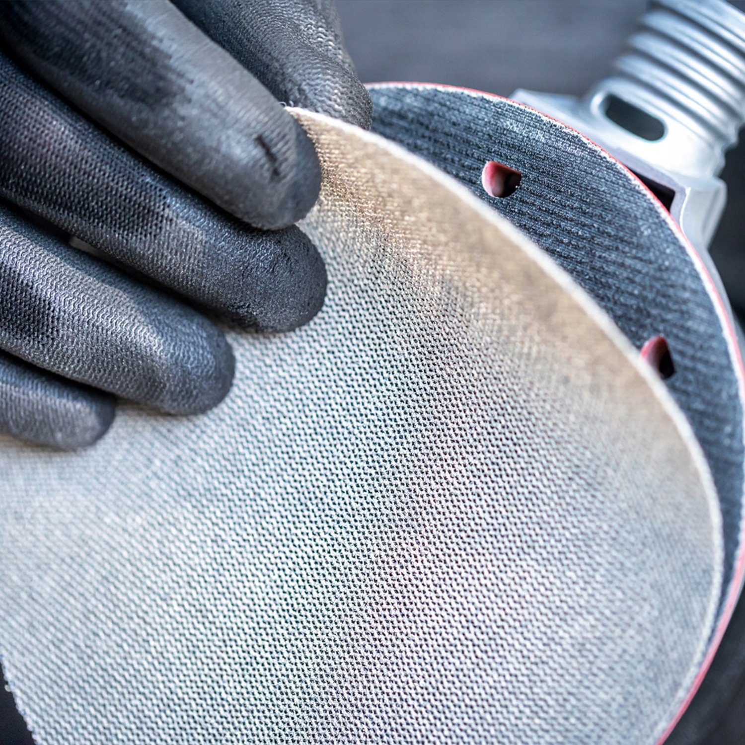 Technologia Bosch Particle Control – Redukcja pyłu podczas szlifowania