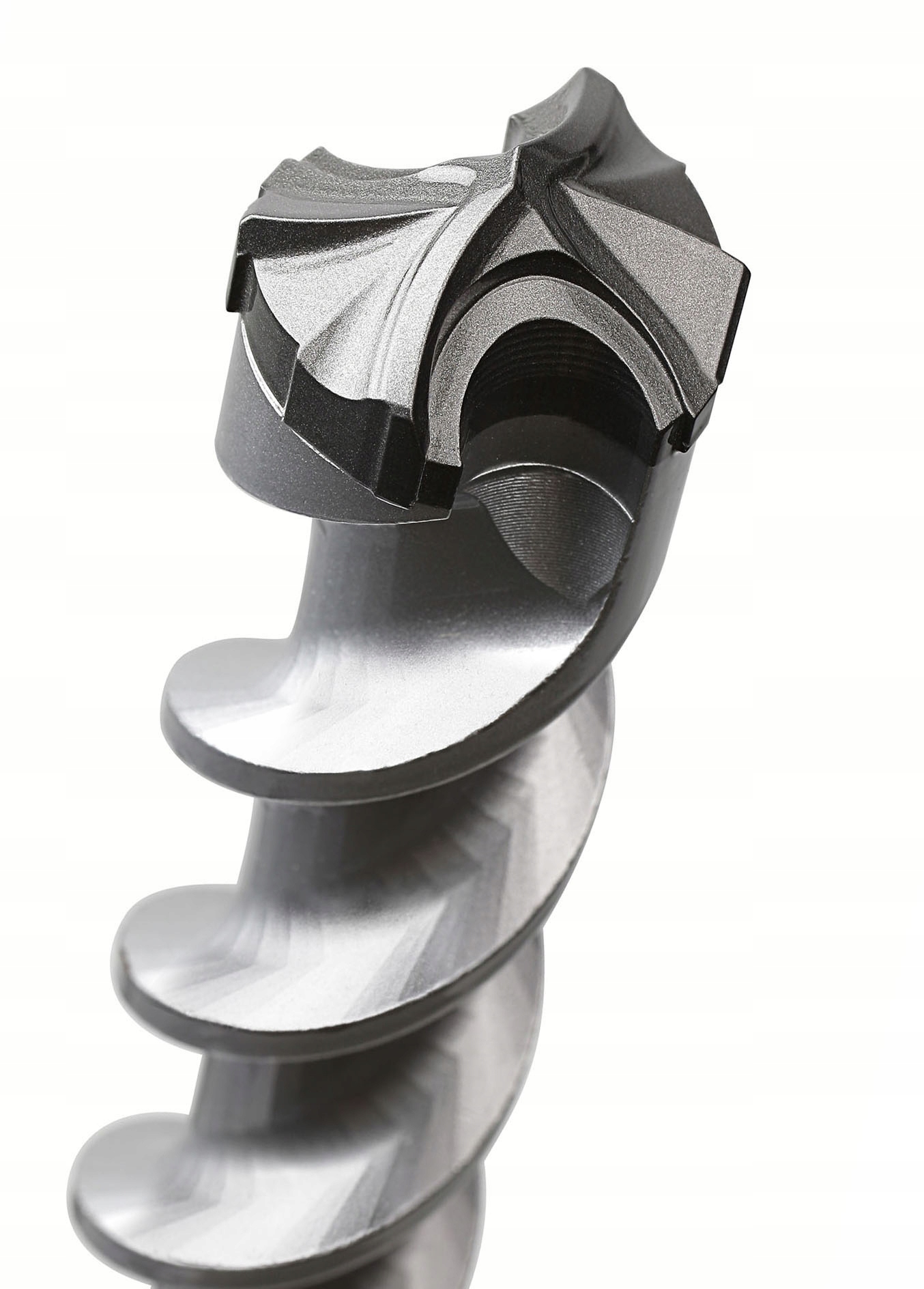 Innowacyjna konstrukcja wiertła do betonu