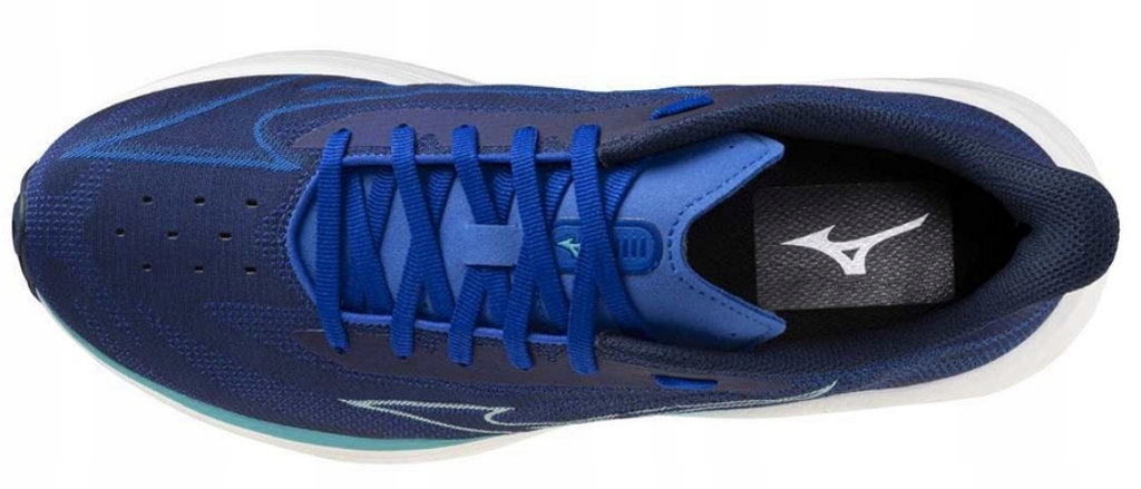 Bezszywowa cholewka – Idealne dopasowanie do stopy