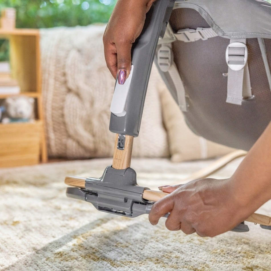 Kompaktowa konstrukcja SlimFold – Łatwe przechowywanie i transport