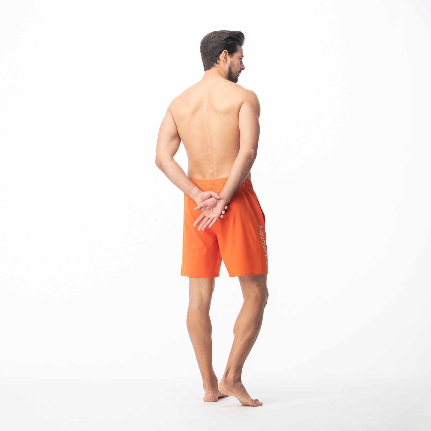 Wbudowana bielizna dla dodatkowego komfortu