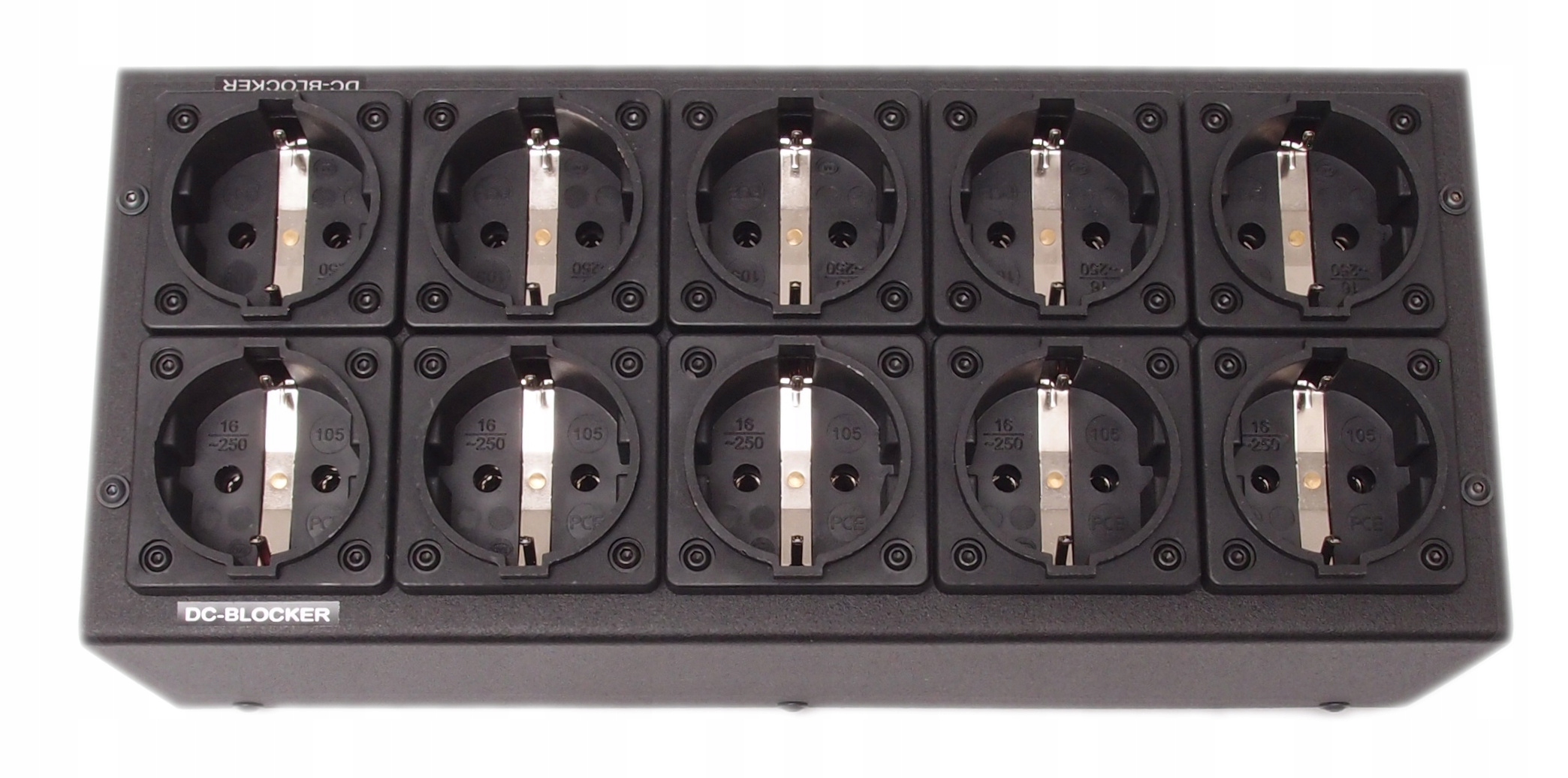 Ochrona przed zakłóceniami i przegrzewaniem