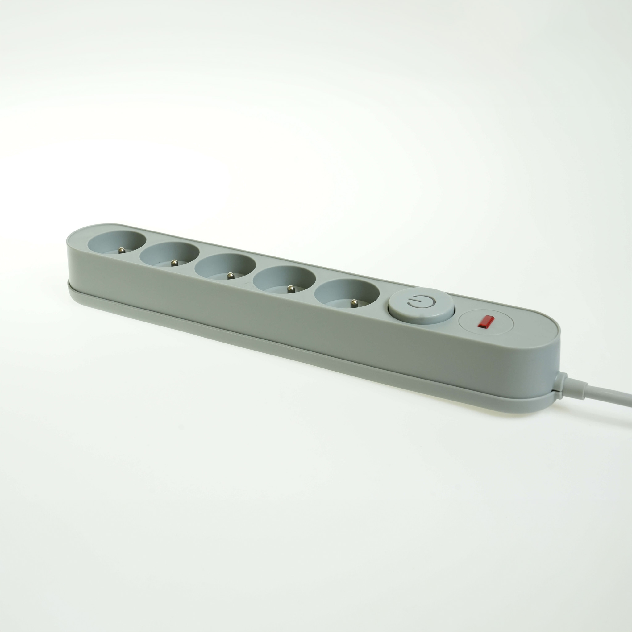 Estetyczny design – Szara obudowa pasująca do każdego wnętrza