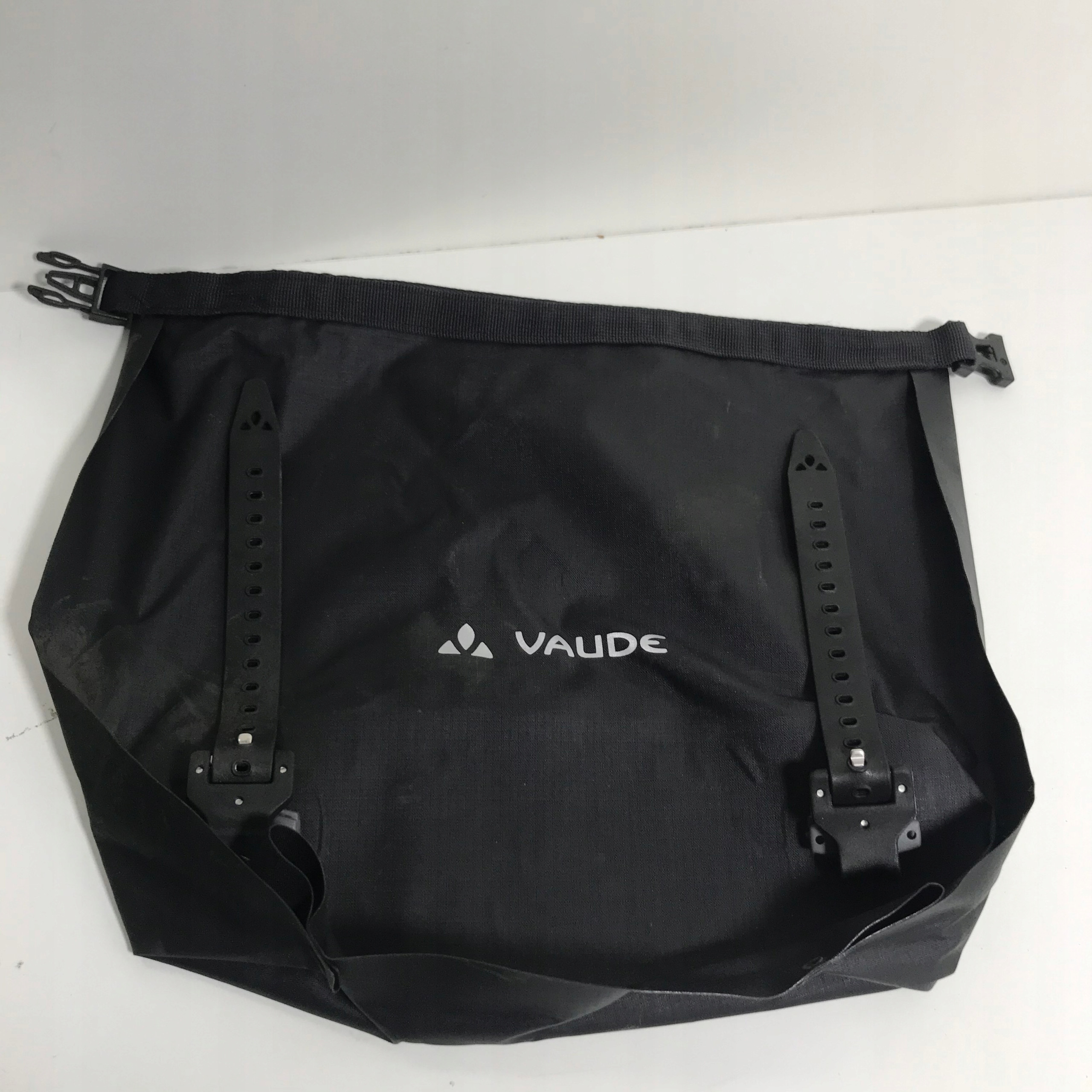 Rolowane zapięcie z klamrą – Bezpieczne i wygodne użytkowanie